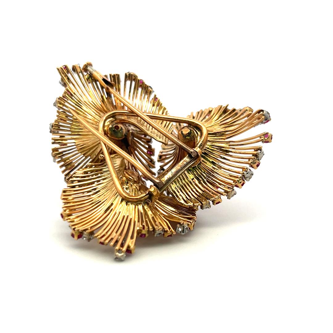 2,50 Karat runder Diamant 1,90 Karat Rubin 18 Karat Gelbgold Pin Brosche im Angebot 4