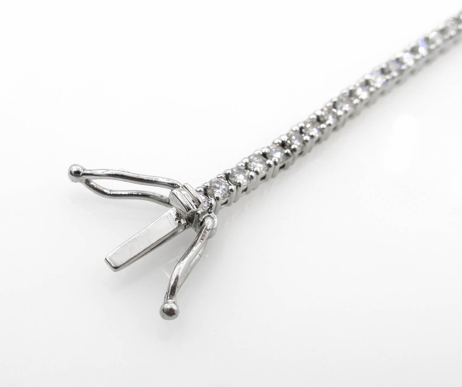 2.bracelet tennis avec diamants ronds de 50 carats en or blanc 8