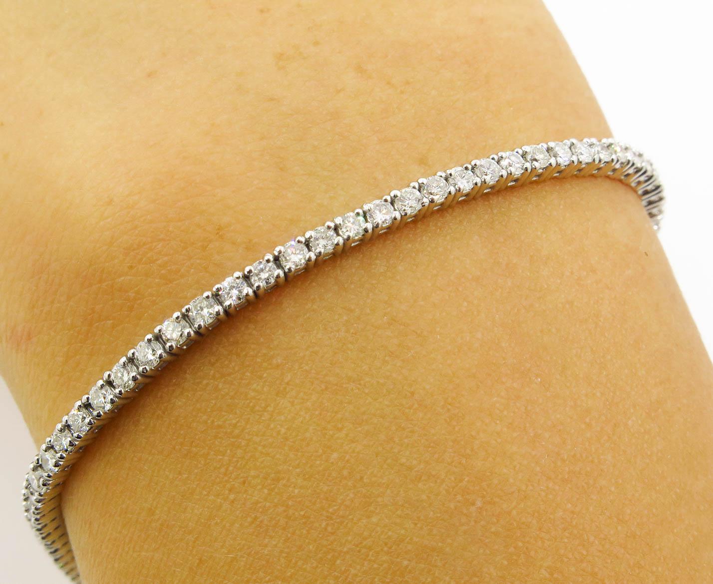  2.bracelet tennis avec diamants ronds de 50 carats en or blanc Pour femmes 