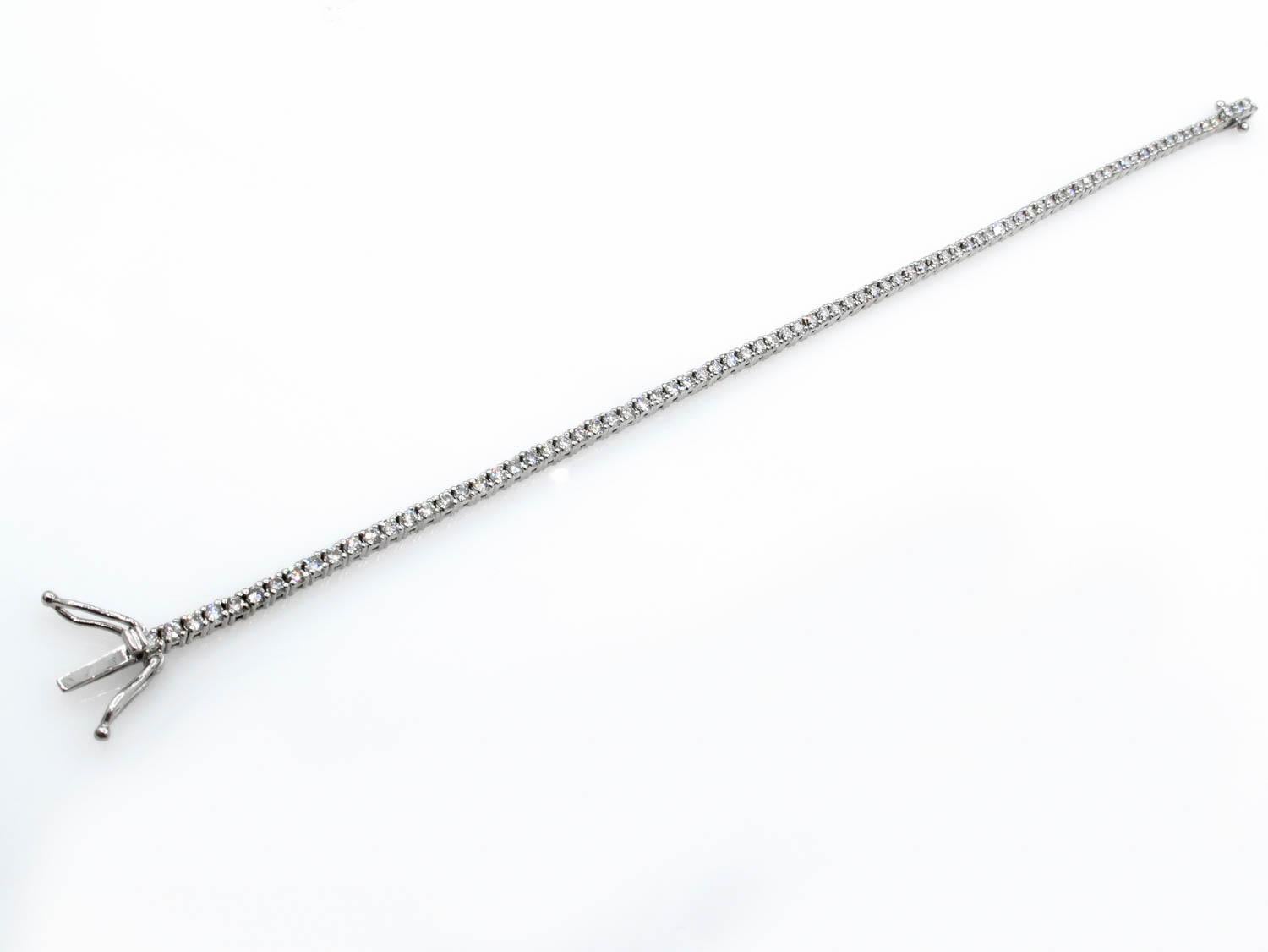 2.bracelet tennis avec diamants ronds de 50 carats en or blanc 3