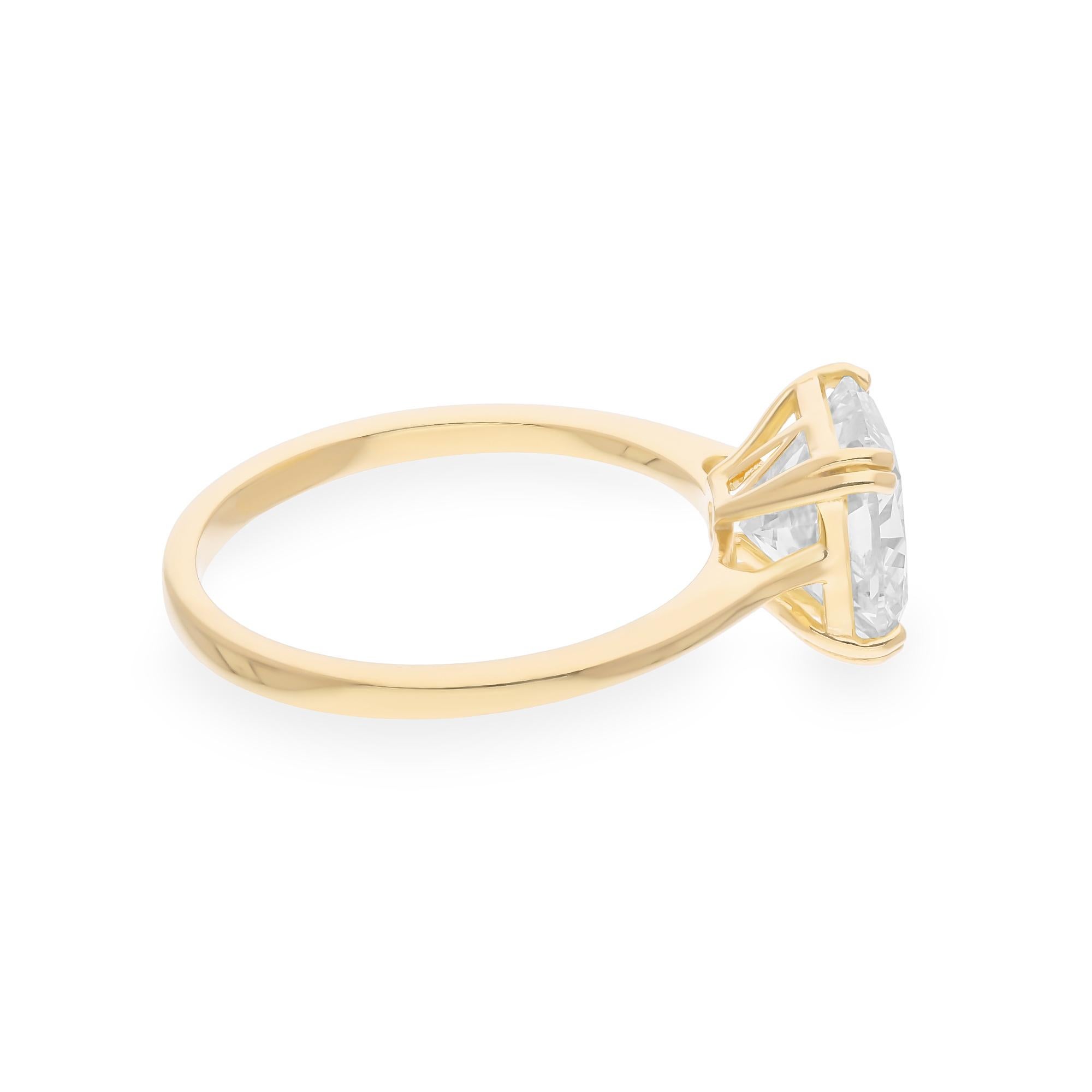 The ring is a size 7 and may be resized to larger or smaller upon request. FOLLOW SPECTRUM JEWELS storefront to view the latest collection & exclusive pieces. Spectrum Jewels is proudly rated as a Top Seller on 1stdibs with 5 star customer reviews.