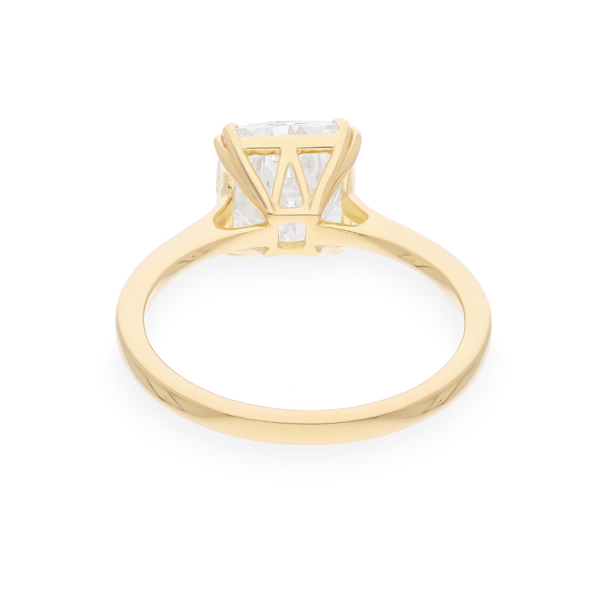Women's 2.50 Carat SI/H Solitaire Cushion Cut Diamond Wedding Ring 14 Karat Yellow Gold For Sale