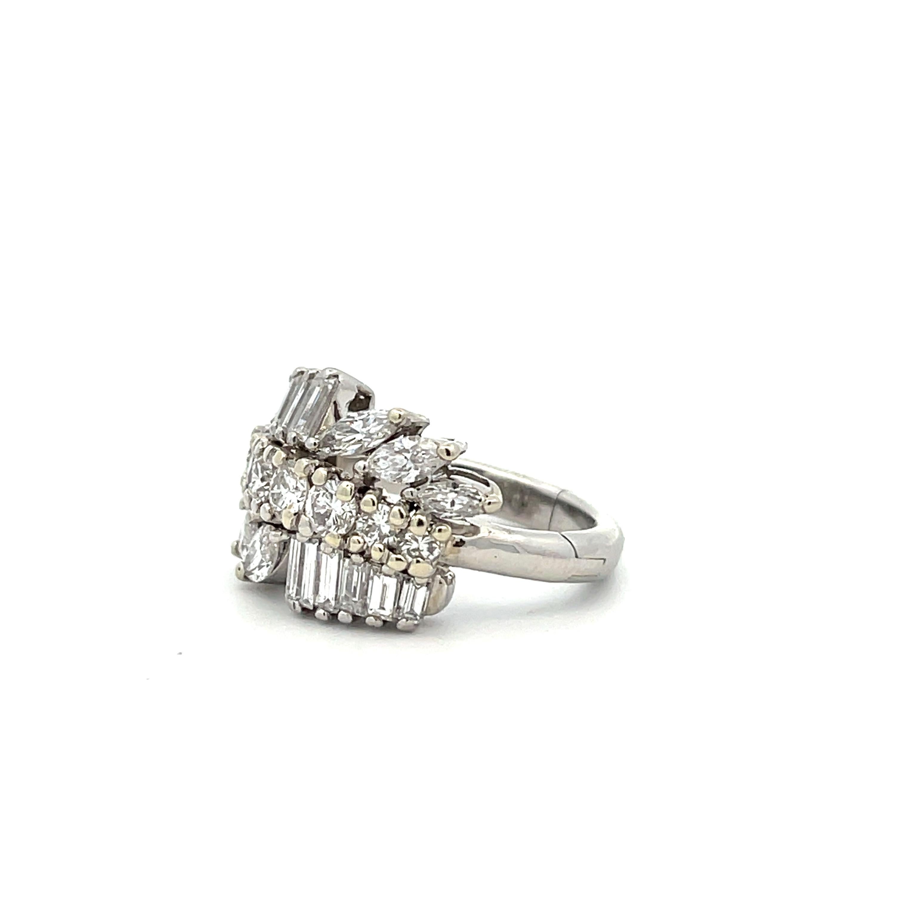 Art Deco 2.50 Carat Total Weight Platinum Ring With Round, Marquise, And Baguette Diamond For Sale