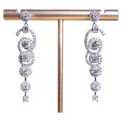 2.50 Carats Diamonds 18K Gold Earrings