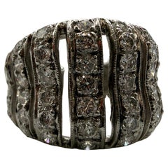 2,50 carats Bague dôme Or 14Kt Bague de mode