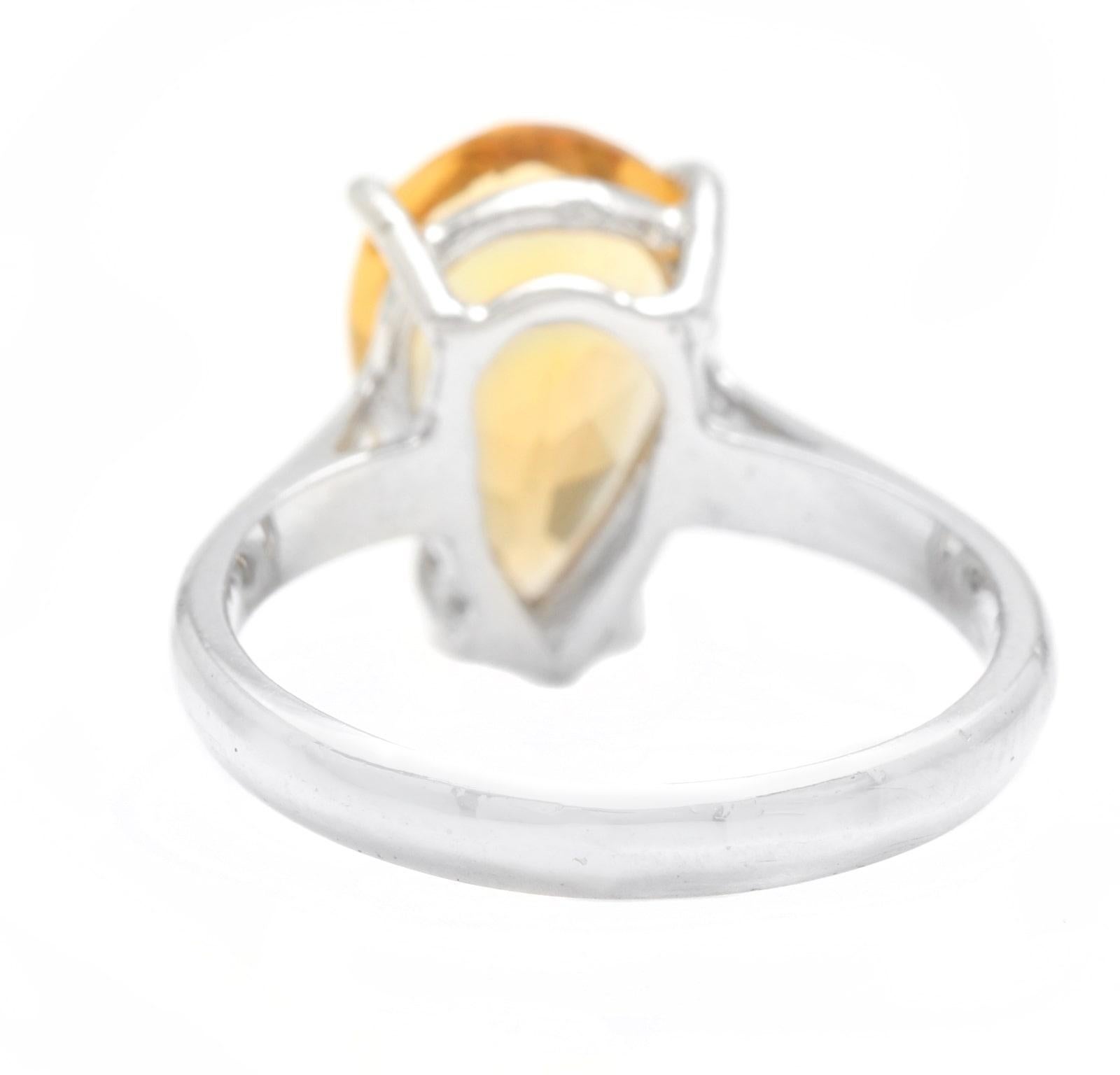 2.50 Carats Natural Citrine 14K Solid White Gold Ring In New Condition For Sale In Los Angeles, CA