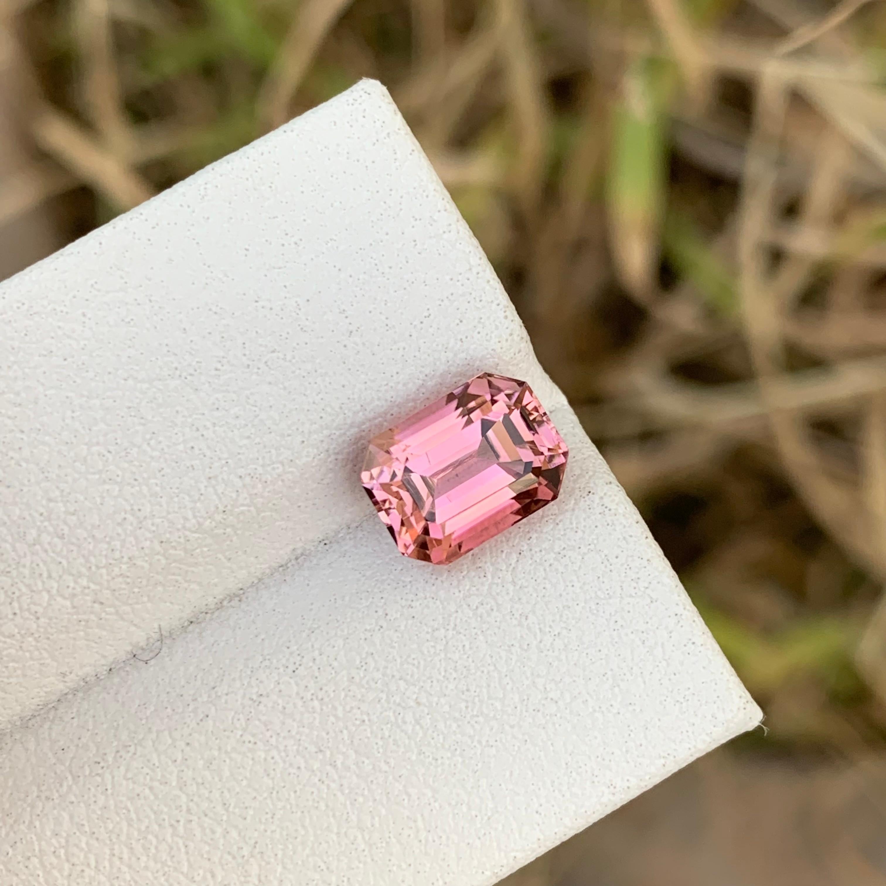 2.50 Carats Natural Loose Baby Pink Tourmaline Ring Gem For Sale 4