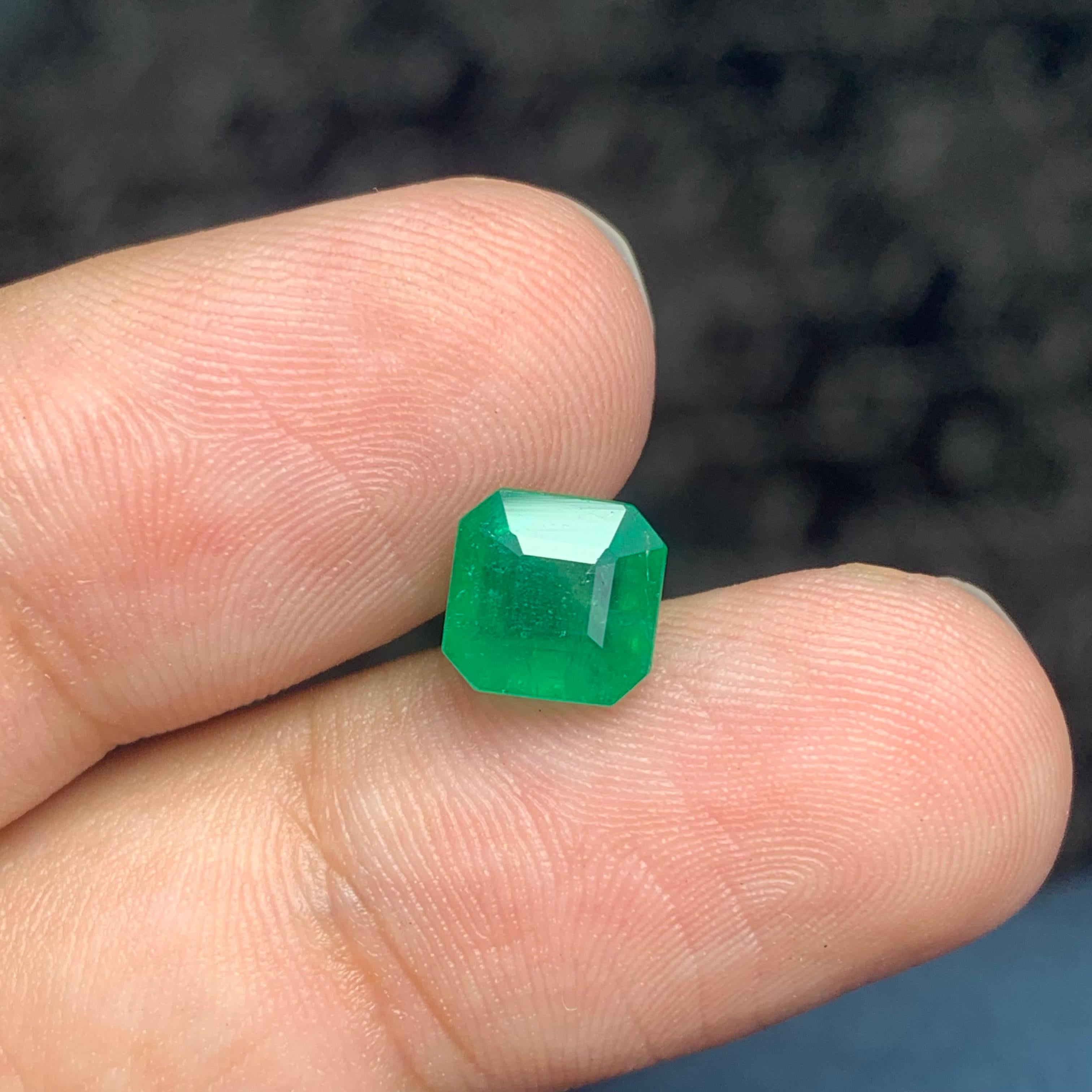 2.50 Carats Natural Loose Green Emerald From Zambia Mine Octagon Ring Gem For Sale 4