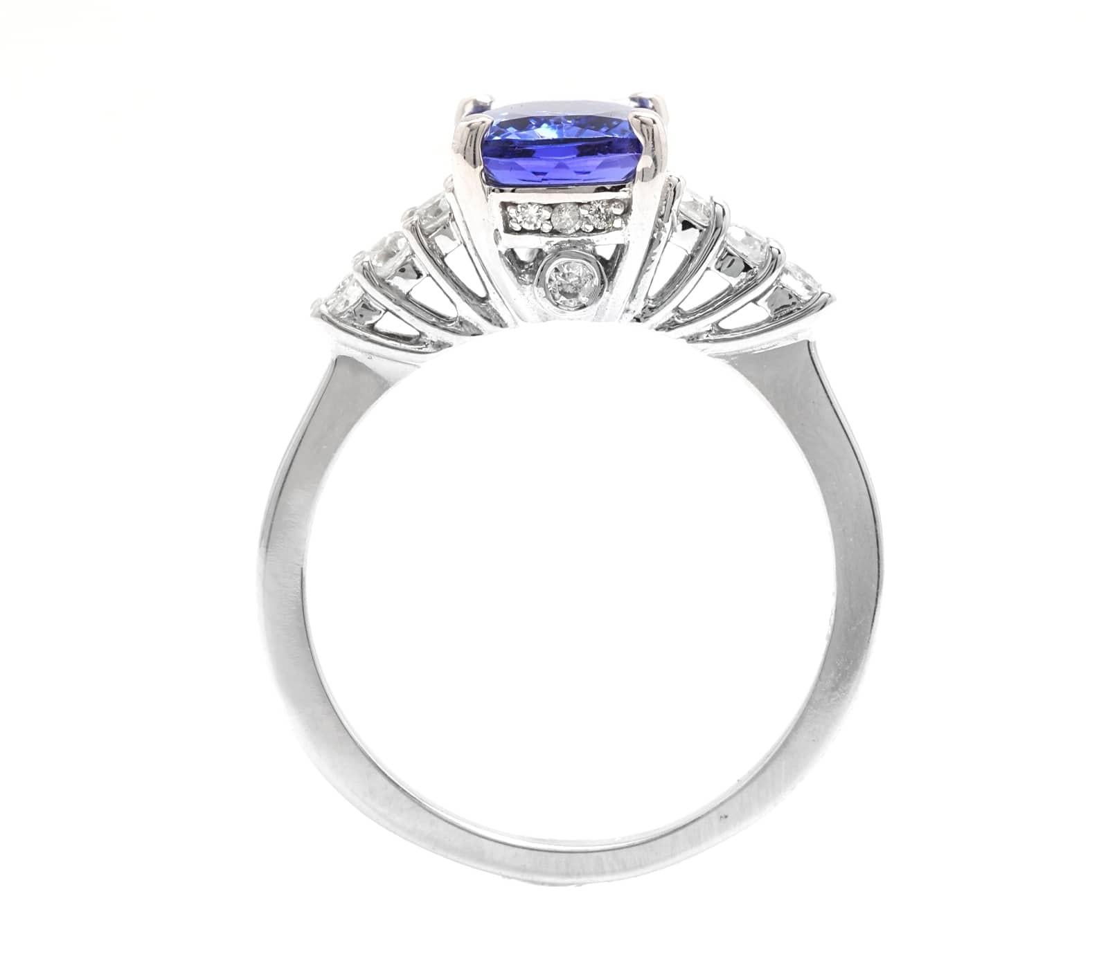 Mixed Cut 2.50 Carats Natural Tanzanite and Diamond 14k Solid White Gold Ring For Sale