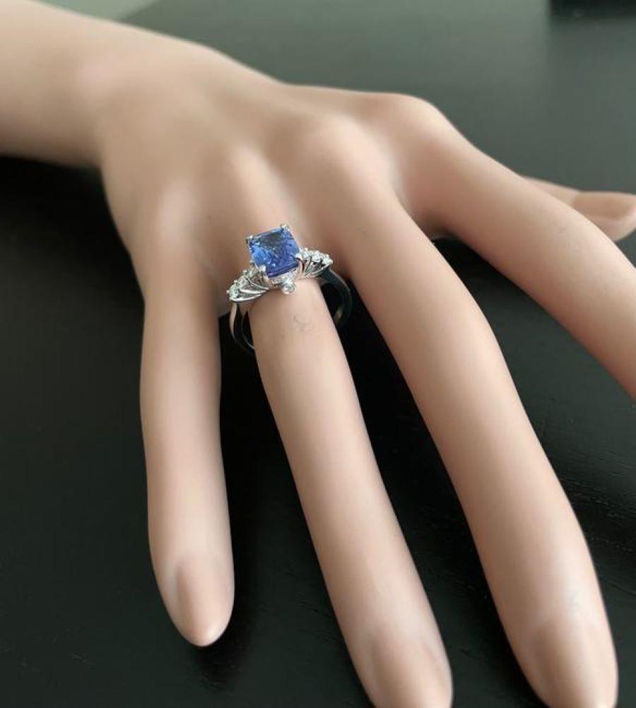 2.50 Carats Natural Tanzanite and Diamond 14k Solid White Gold Ring For Sale 2