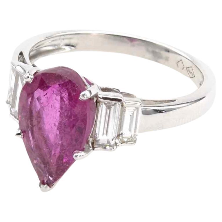 Bague en tourmaline poire de 2,50 carats et diamants en vente