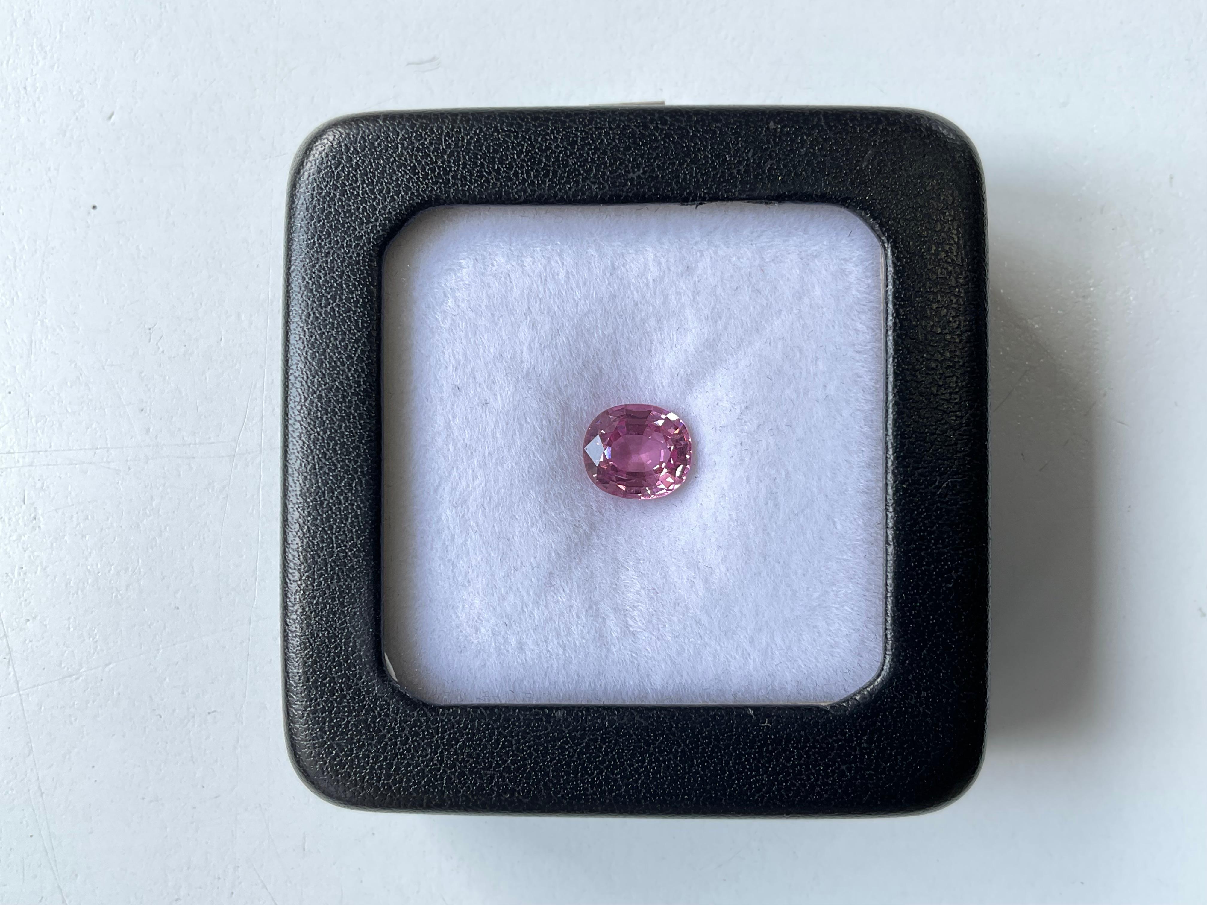 Oval Cut 2.50 Carats Pink Spinel Top Quality Cut stone For Jewelry Natural Gem For Sale