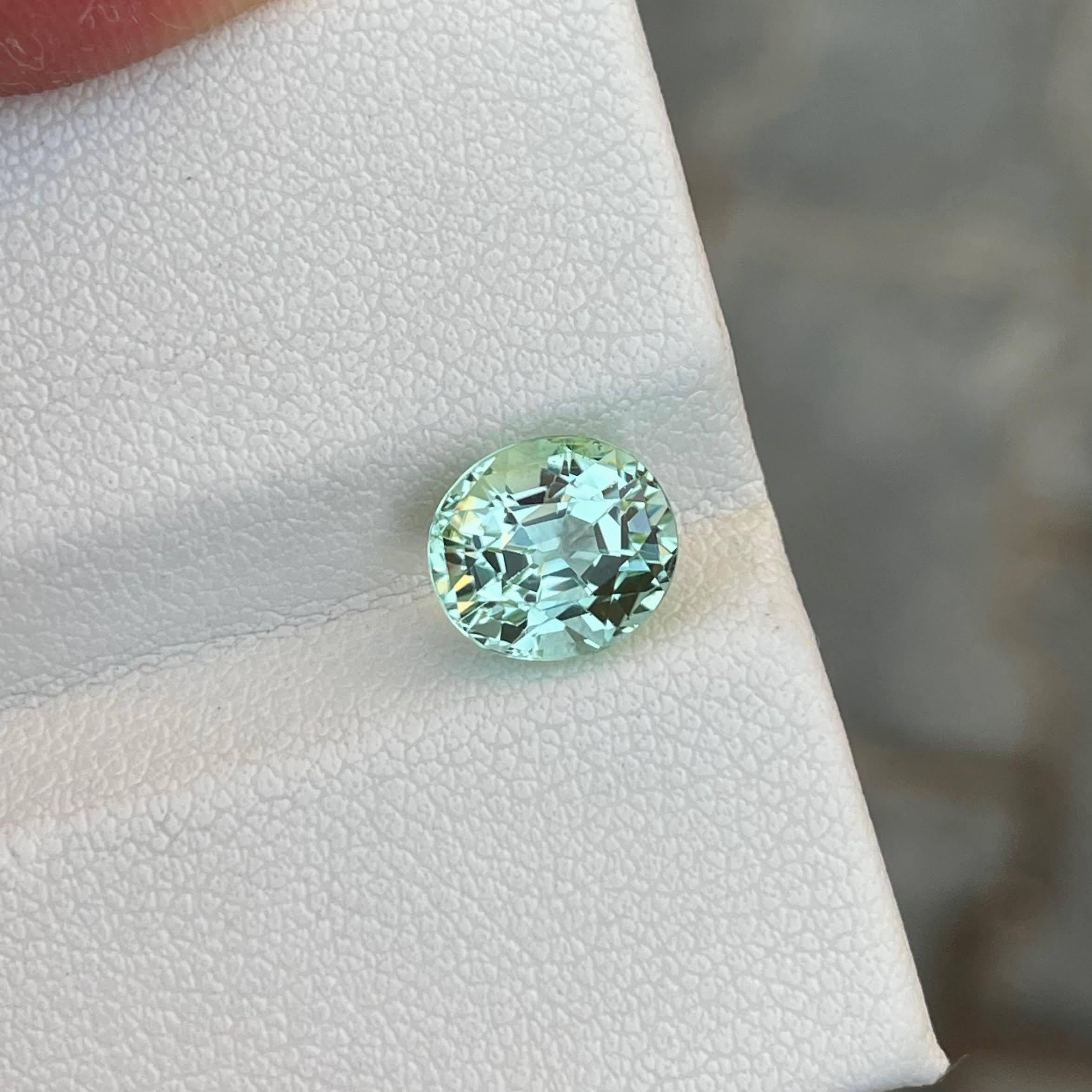 Pierre tourmaline afghane naturelle taille ovale de 2,50 carats Neuf - En vente à Bangkok, TH