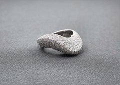 2,50 Karat geschwungener Diamant-Pavé-Ring