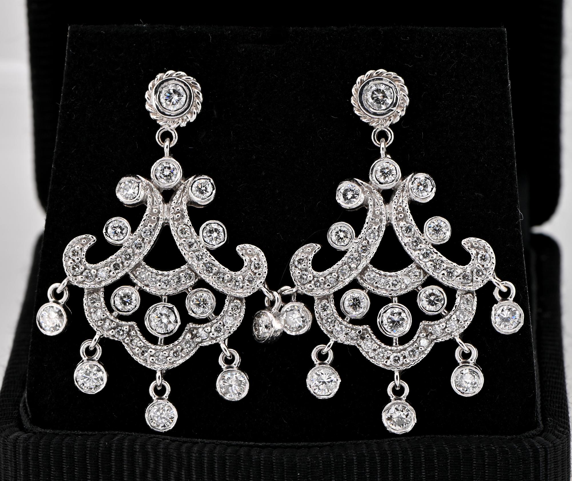 Contemporary 2.50 Ct Diamond Chandelier Earrings 14 Kt gold For Sale