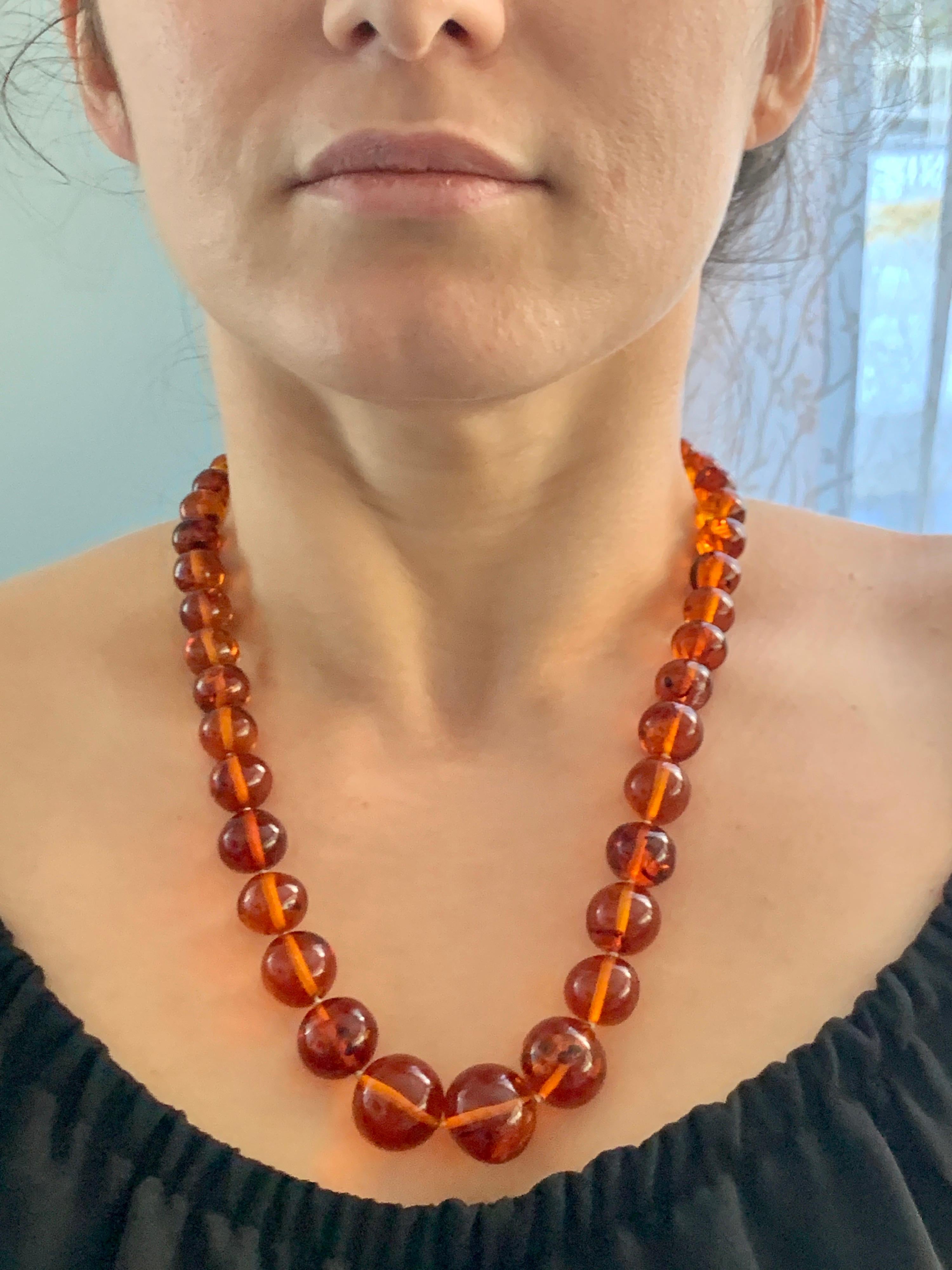 250 Ct Natural Amber Single Strand Graduating Bead Necklace with 18K Gold Clasp 10