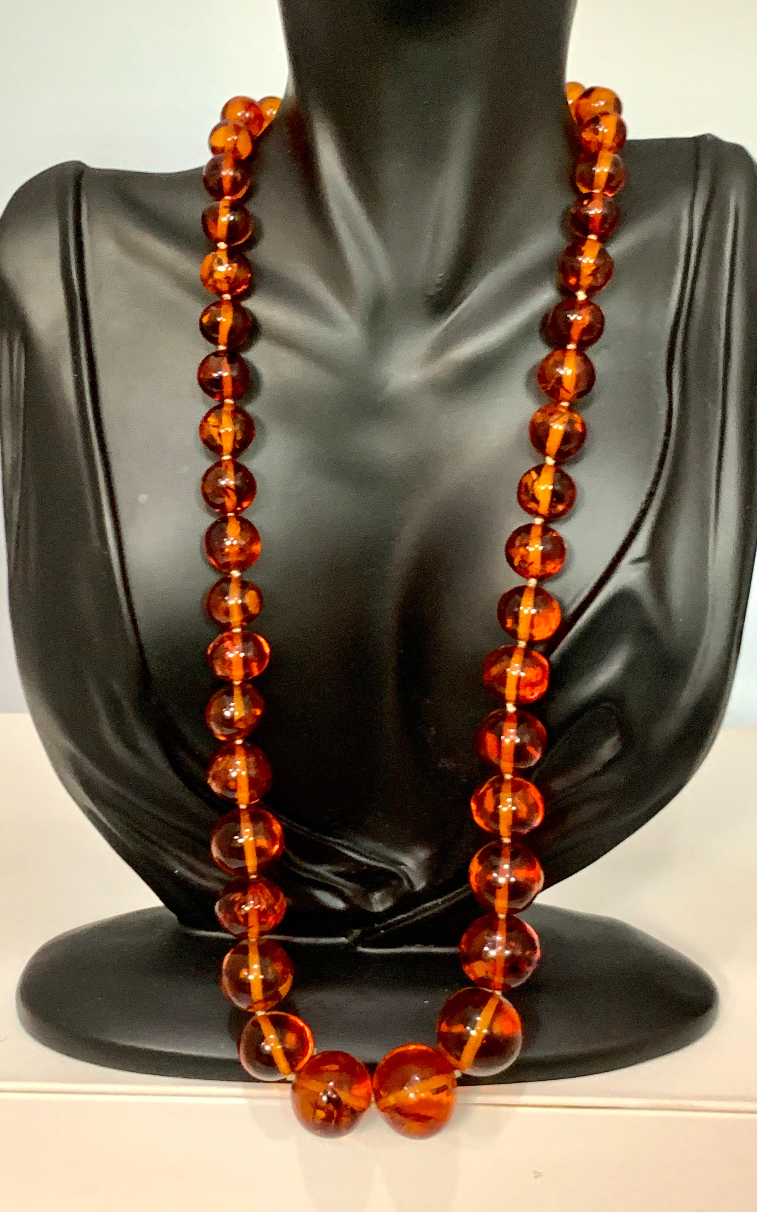 Women's 250 Ct Natural Amber Single Strand Graduating Bead Necklace with 18K Gold Clasp