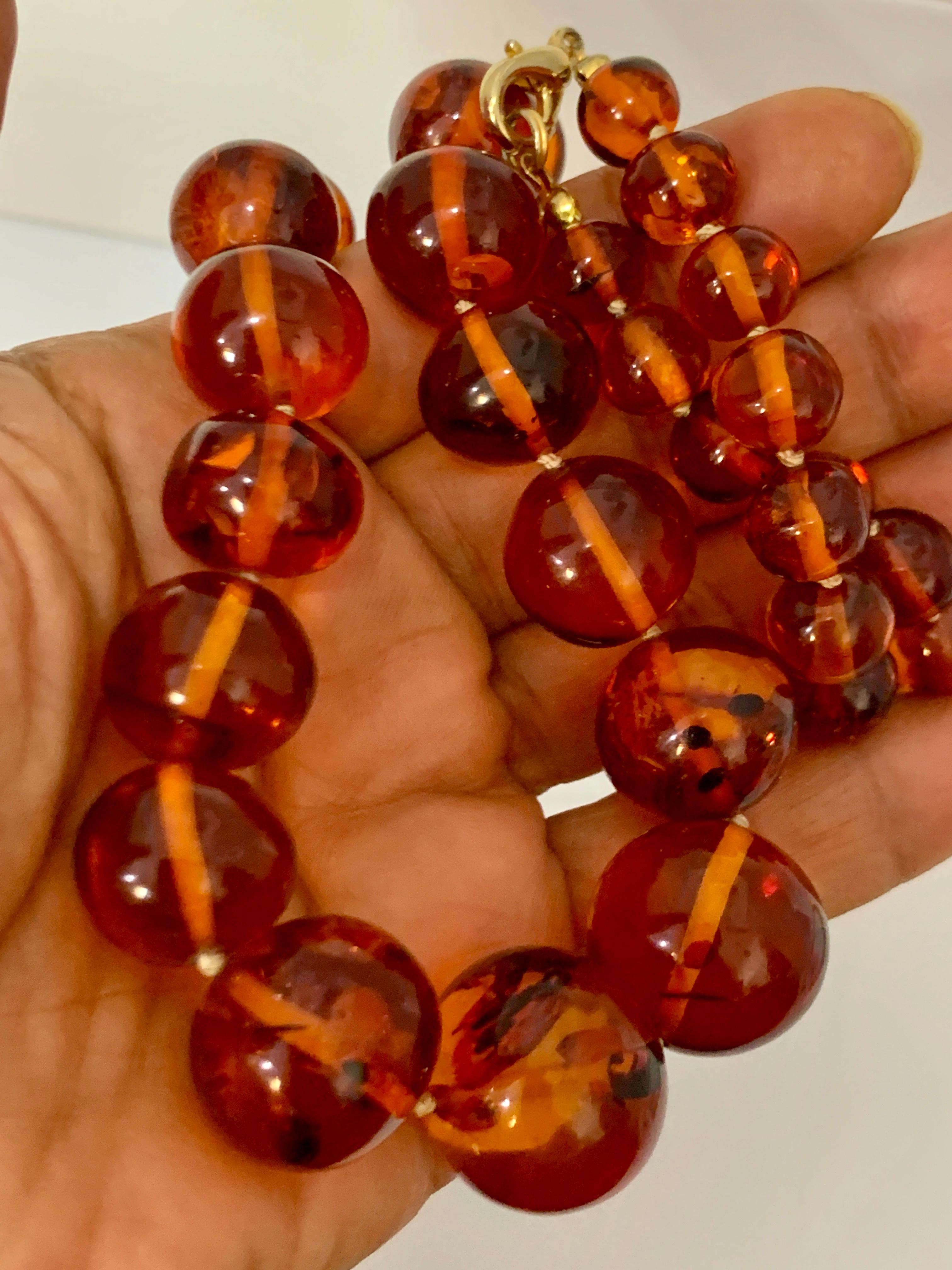 250 Ct Natural Amber Single Strand Graduating Bead Necklace with 18K Gold Clasp 5