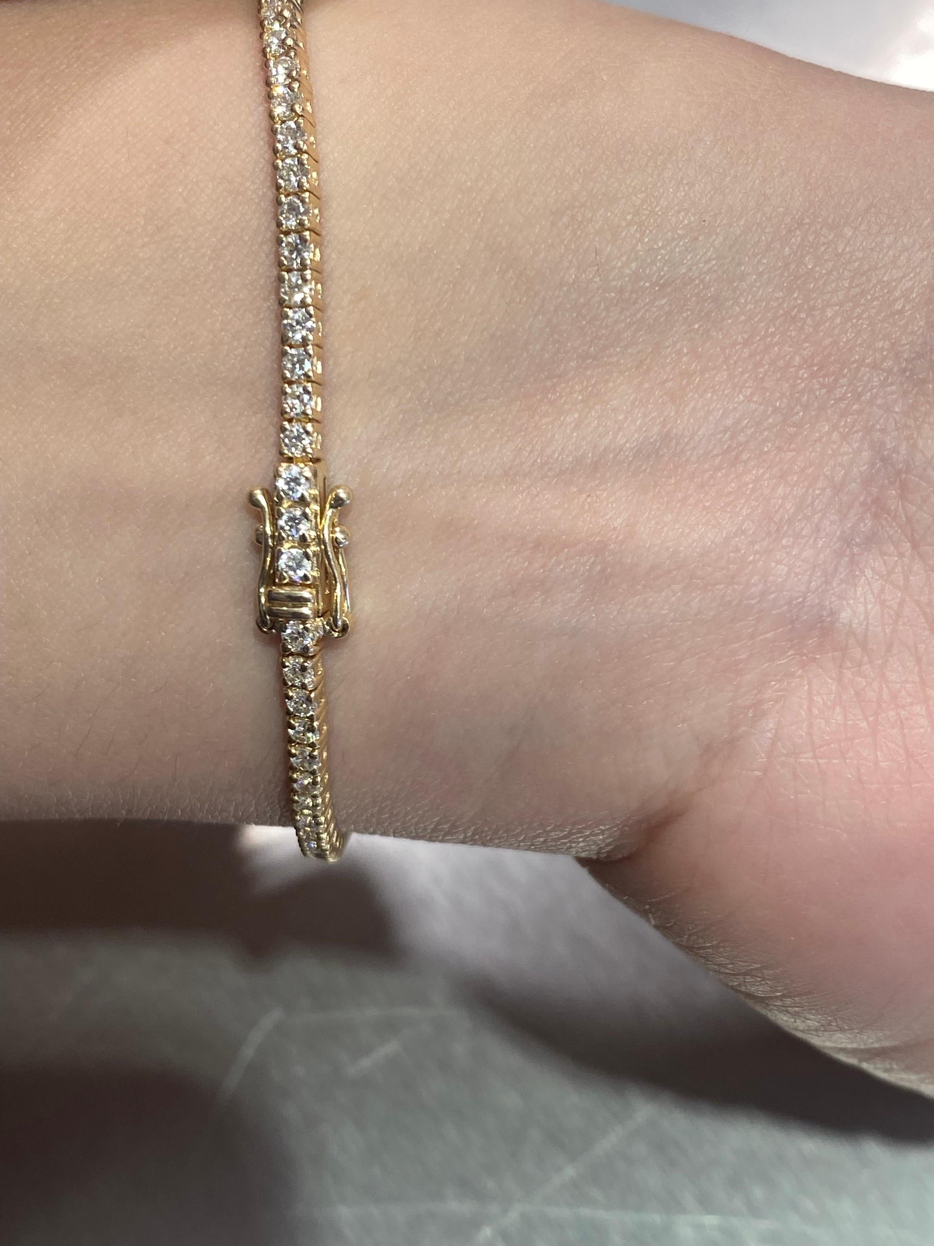 Bracelet tennis 14 carats avec diamants jaunes de 2,50 carats Neuf - En vente à Great Neck, NY