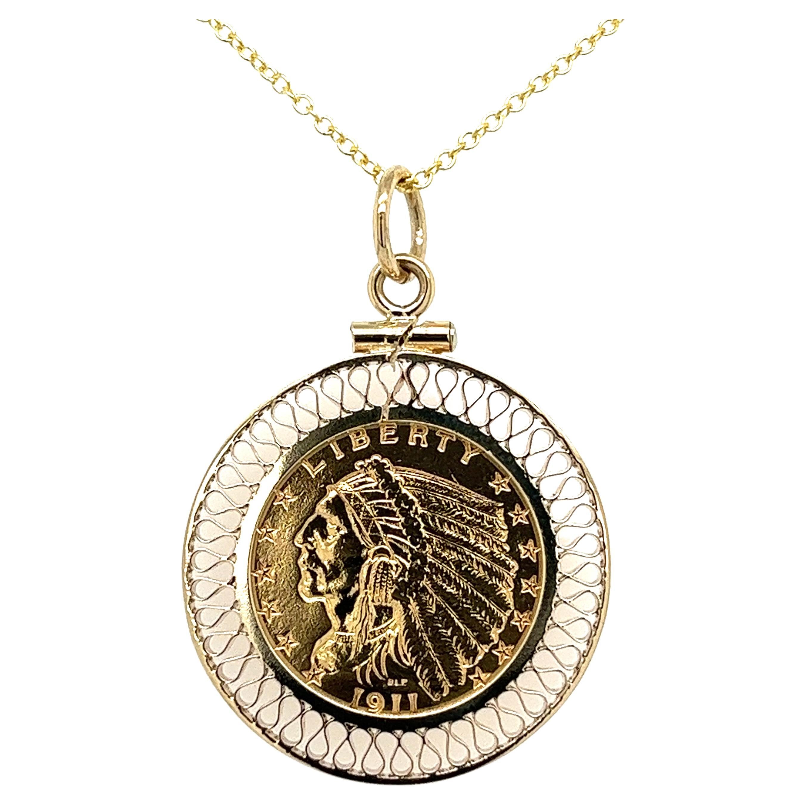 Pendentif en or 14 carats avec pièce de monnaie américaine d'aigle à quart d'aigle de 2,50 dollars, monnaie pré-1933 en vente