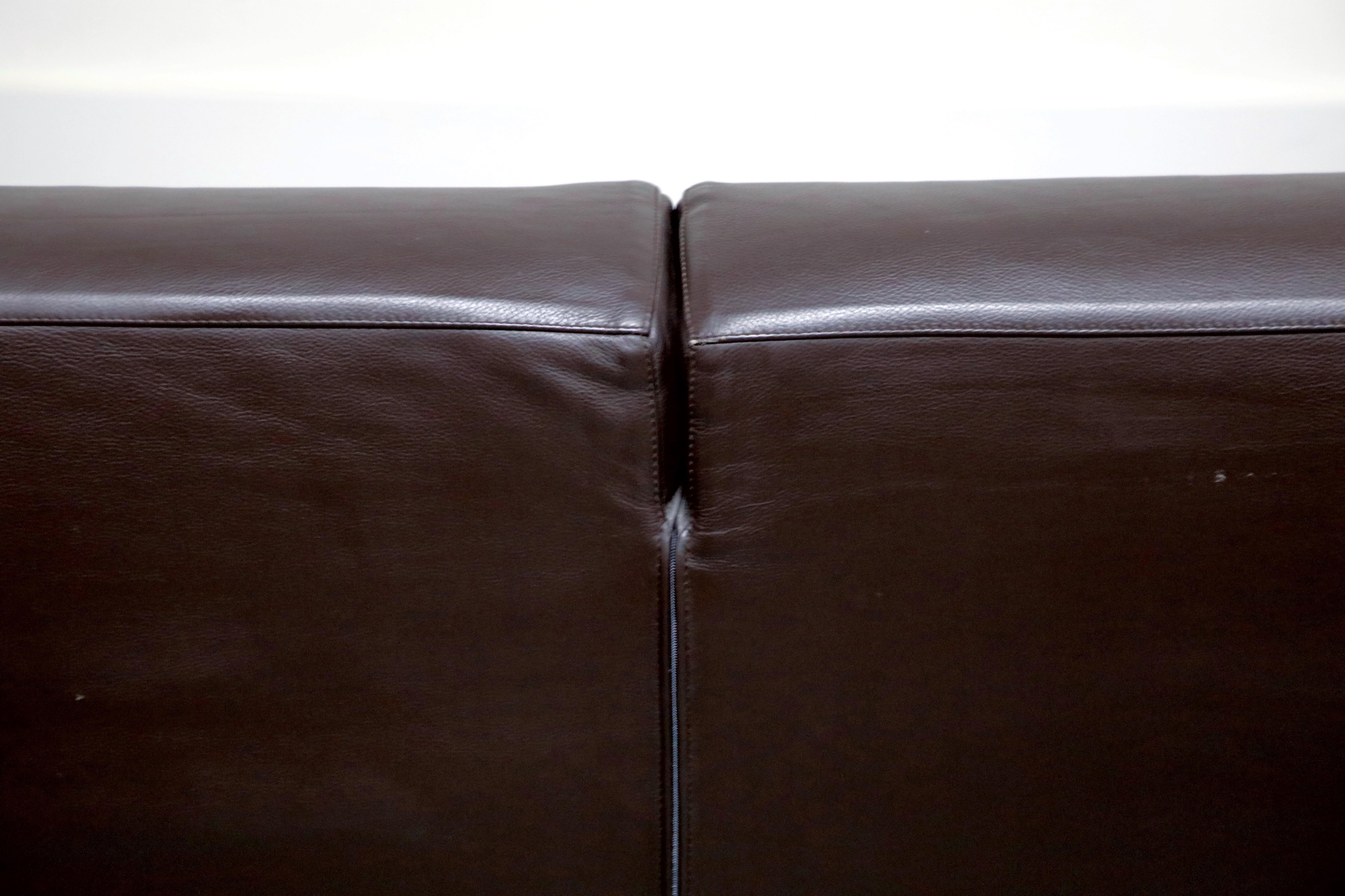 '250 Met Two-Sofa' in Dark Brown Leather by Piero Lissoni for Cassina, Signed 9
