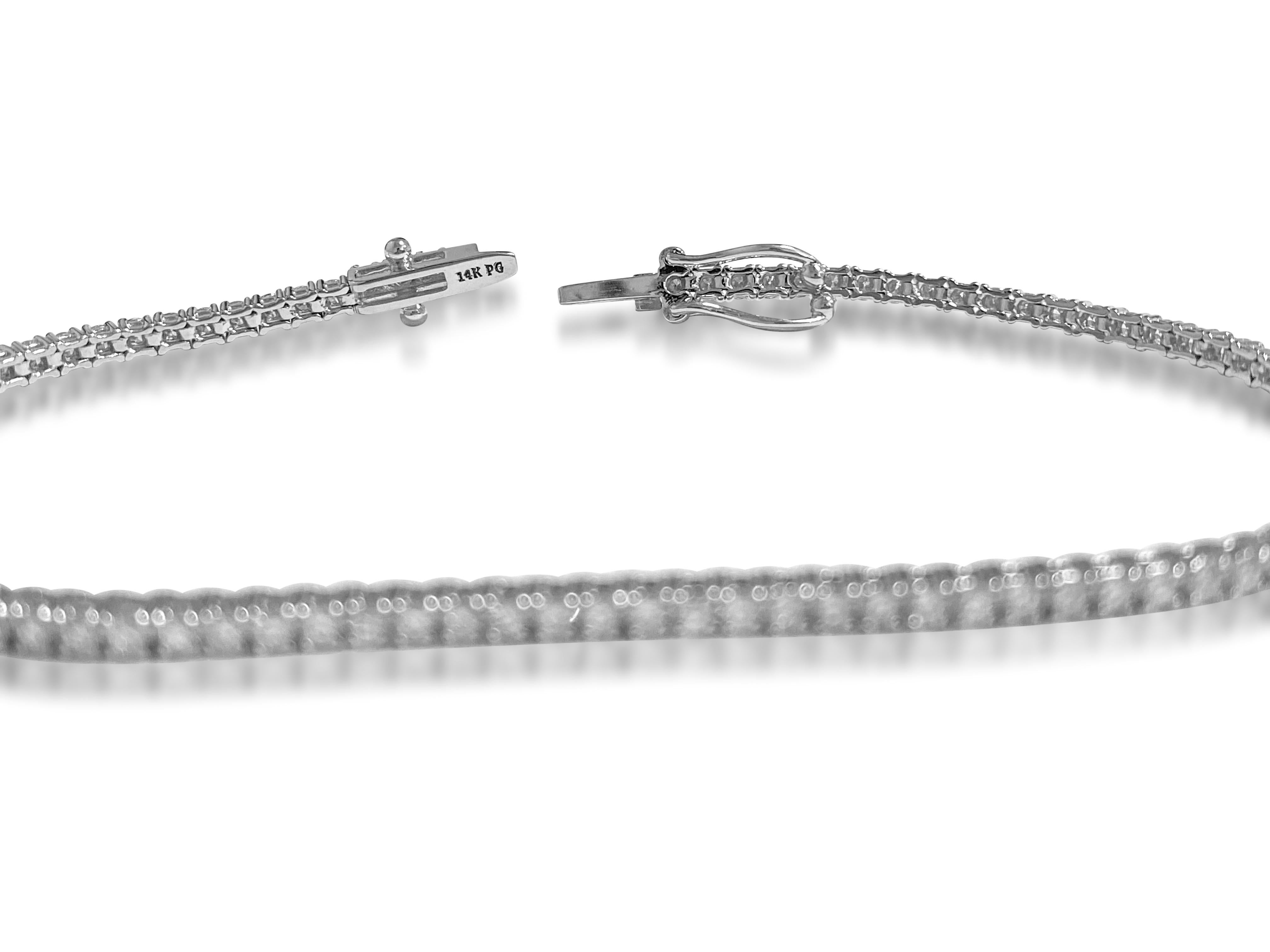 Brilliant Cut 2.50 VS Diamond Tennis Bracelet For Her For Sale