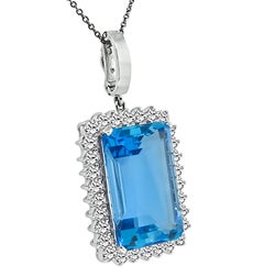 25.00ct Aquamarine 2.40ct Diamond Pendant