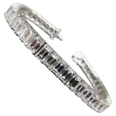 25.05 Carat Emerald Cut Diamond Platinum "Vintage" Graduating Tennis Bracelet