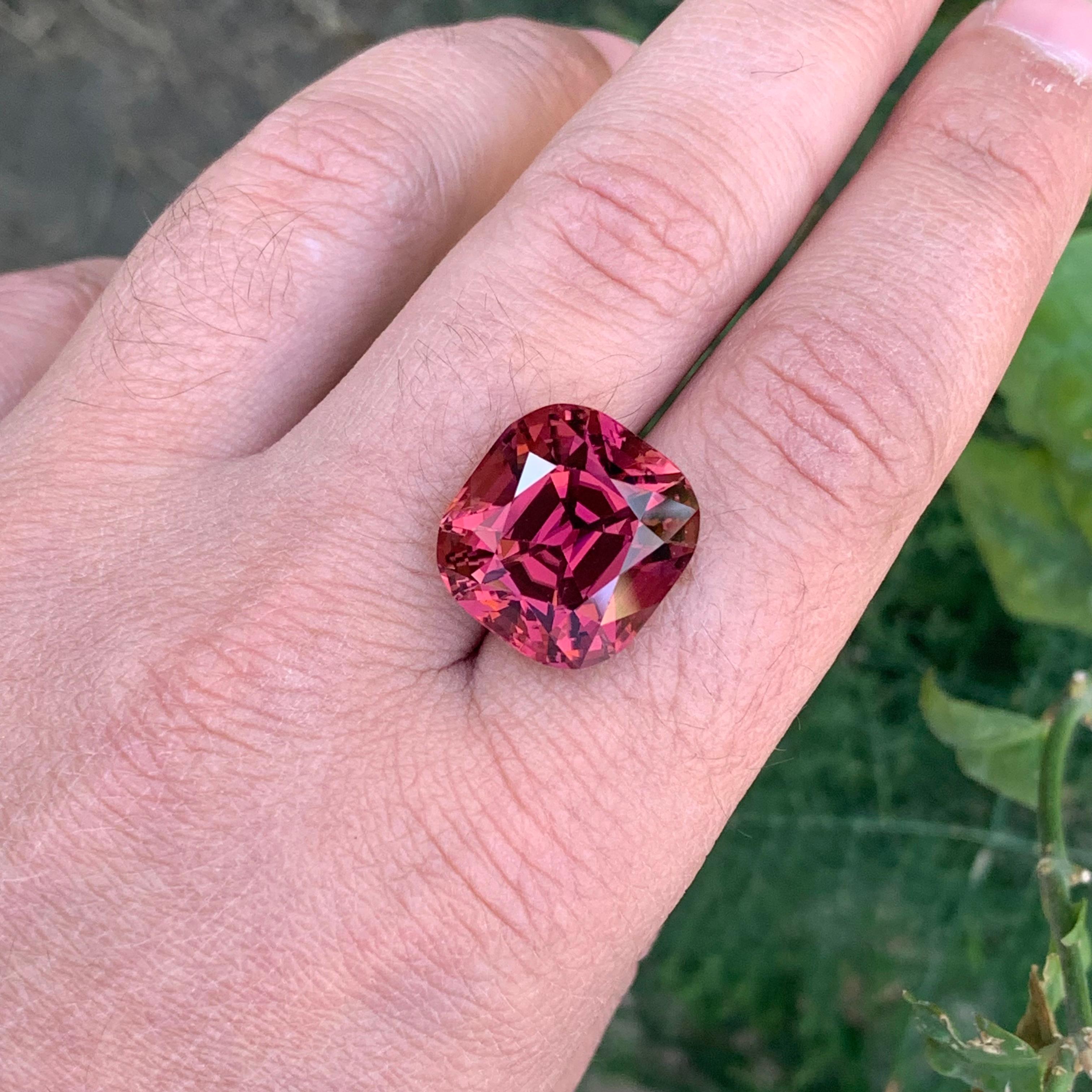 25.05 Carat Stunning Loose Deep Maroon Tourmaline Cushion Shape Gemstone For Sale 2