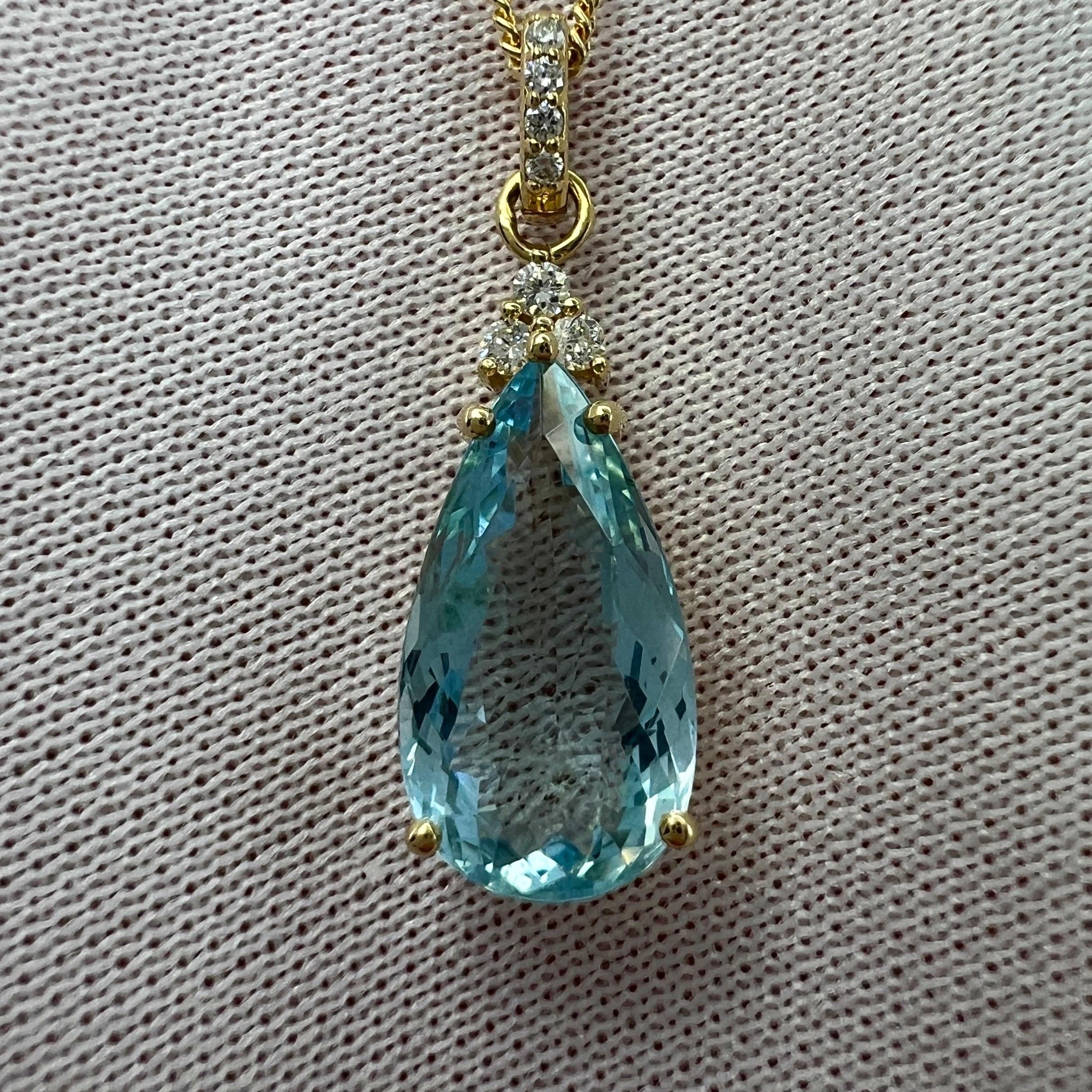 2.50ct Blue Aquamarine & Diamond Pear Cut 18k Yellow Gold Pendant Necklace In New Condition For Sale In Birmingham, GB