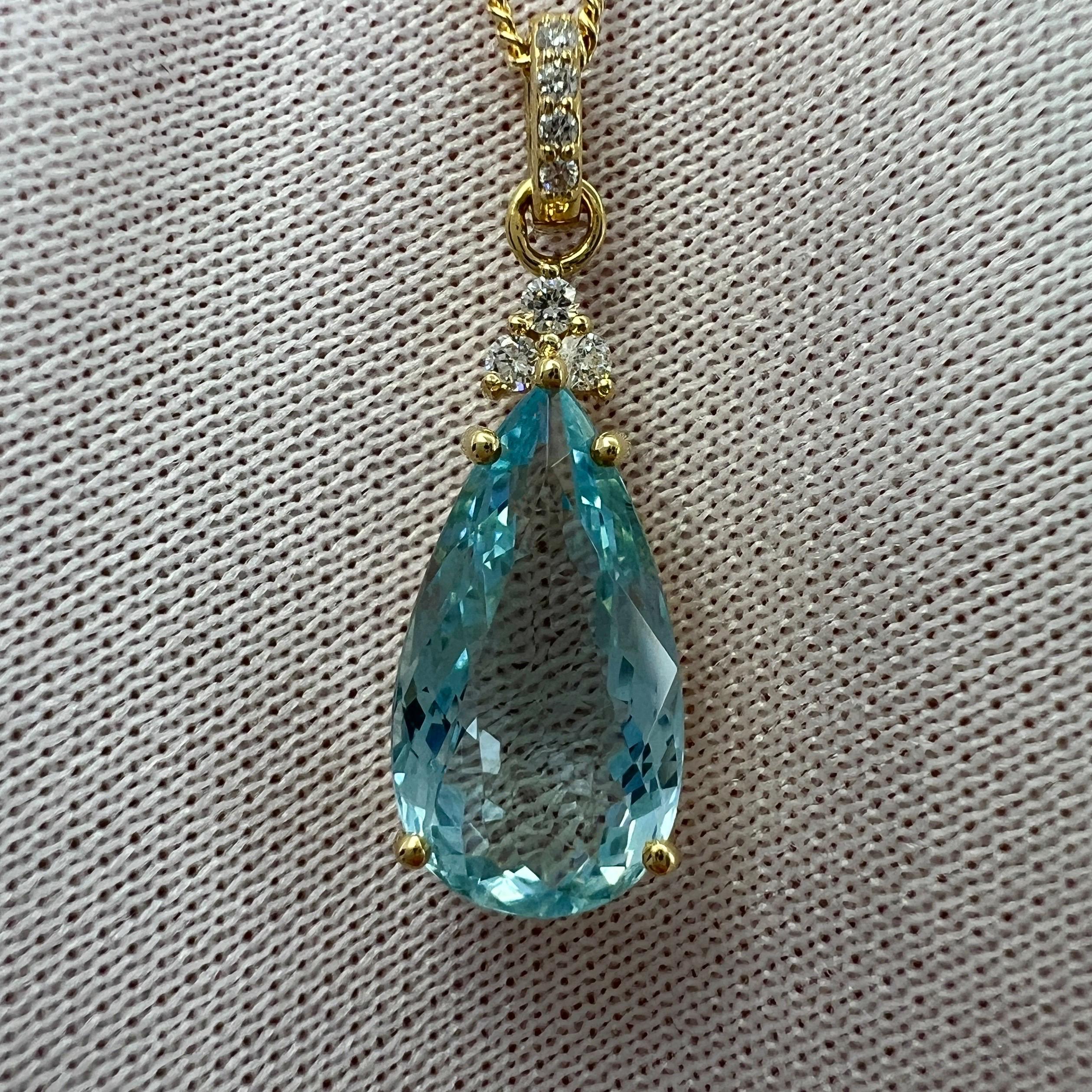 Women's or Men's 2.50ct Blue Aquamarine & Diamond Pear Cut 18k Yellow Gold Pendant Necklace For Sale