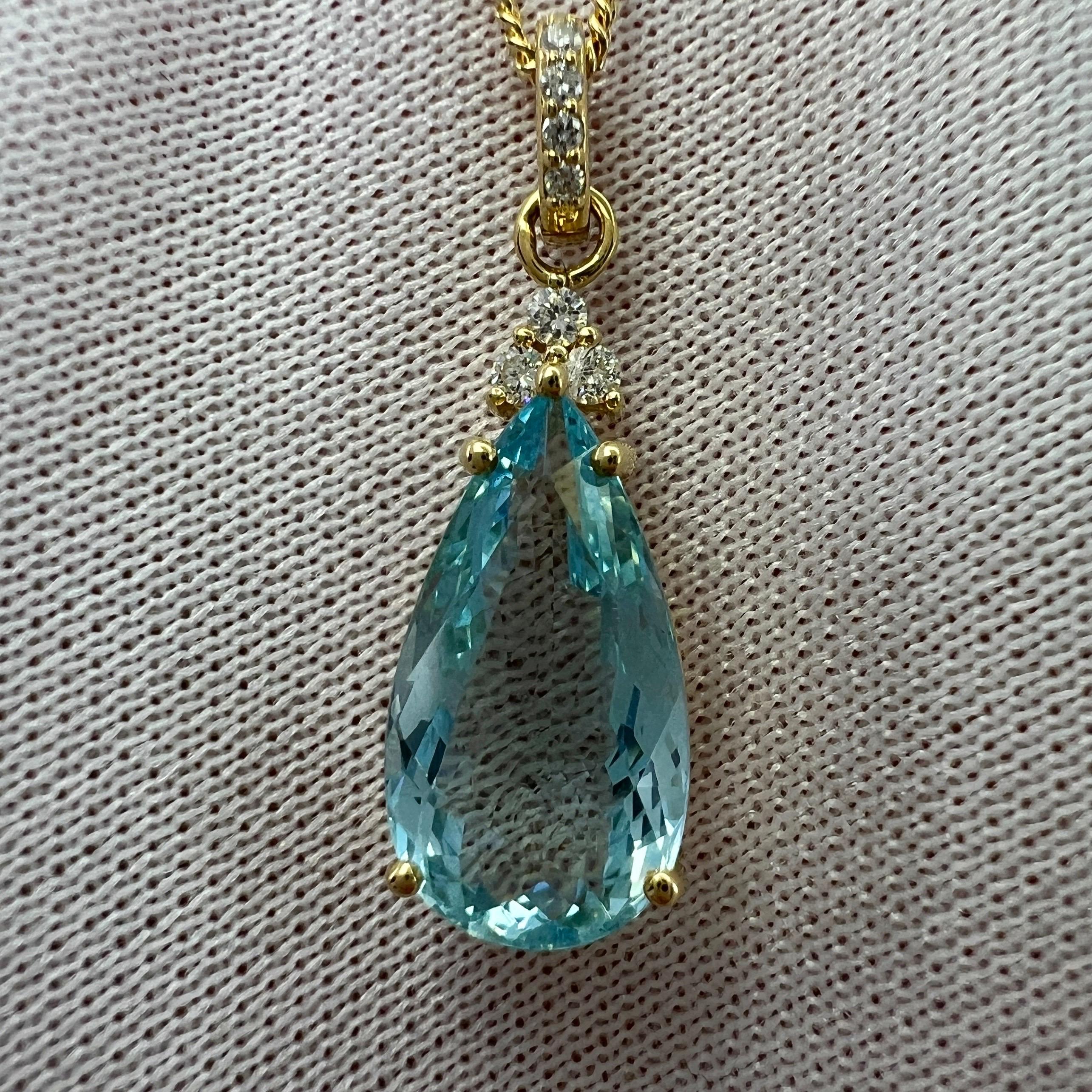 2.50ct Blue Aquamarine & Diamond Pear Cut 18k Yellow Gold Pendant Necklace For Sale 3
