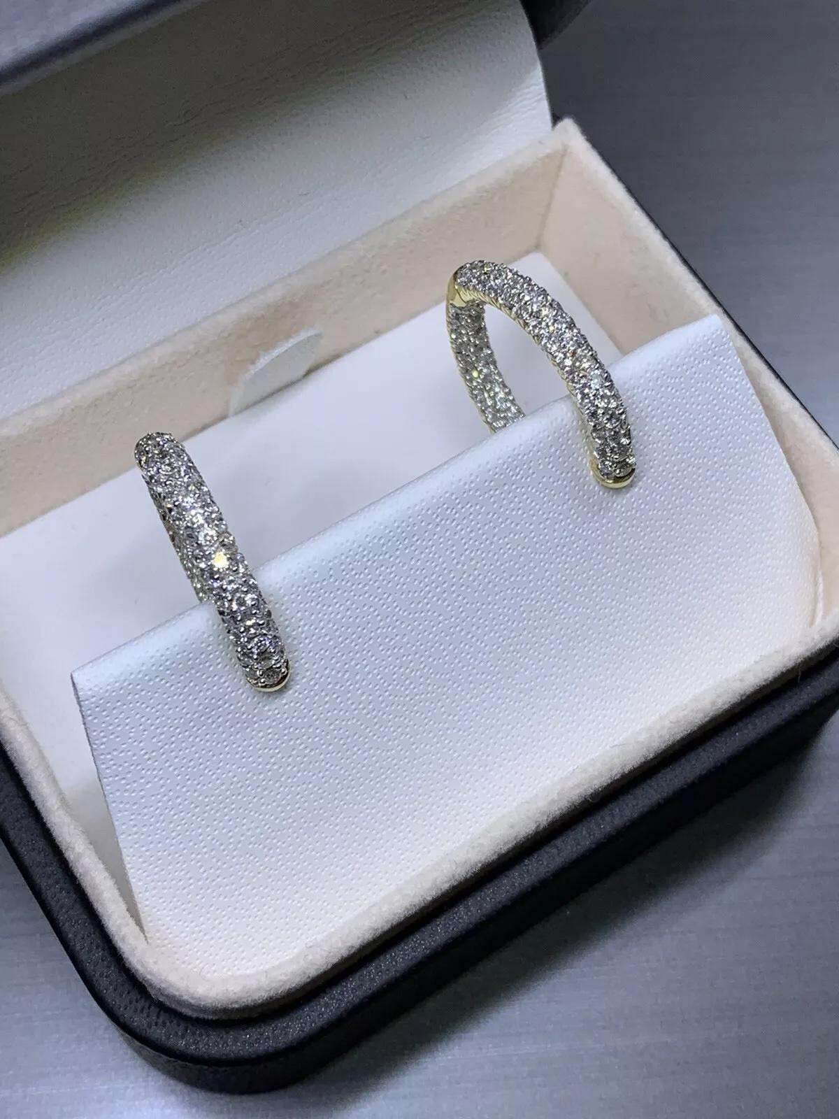 Round Cut 2.50ct Diamond Pave medium large hoops snap earrings in 18k yellow gold. For Sale