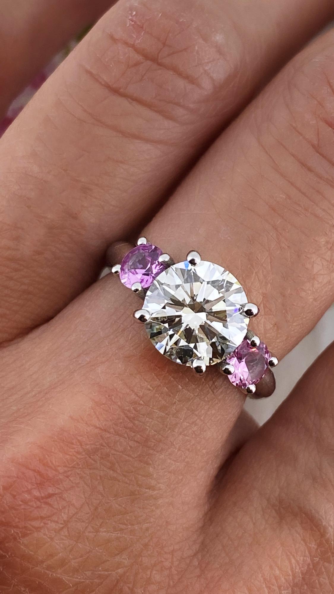 2.50ct Diamond (Triple X) & Pink Sapphire 3-Stone Trilogy Ring in Platinum 950. For Sale 5