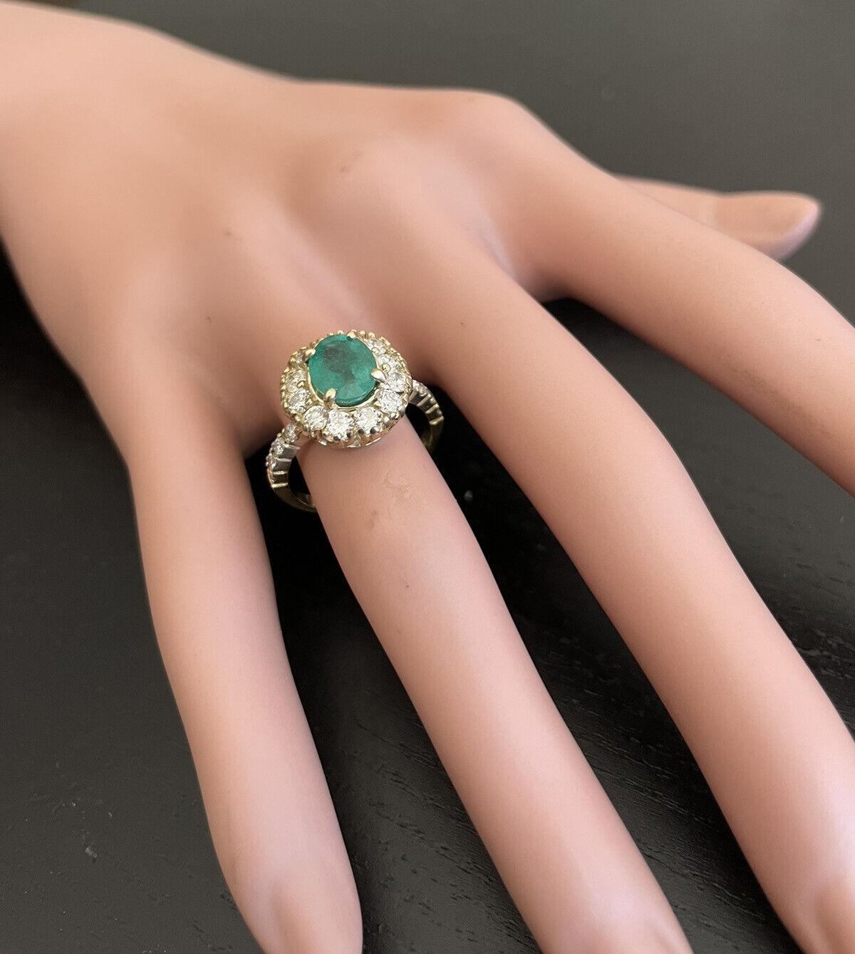 2.50Ct Natural Emerald and Diamond 14K Solid Yellow Gold Ring For Sale 2