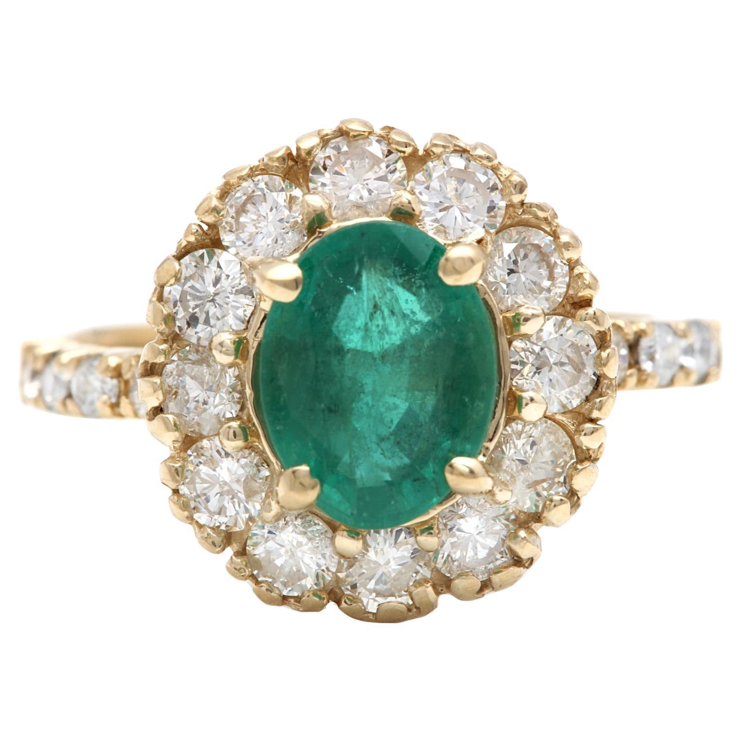 2.50Ct Natural Emerald and Diamond 14K Solid Yellow Gold Ring For Sale