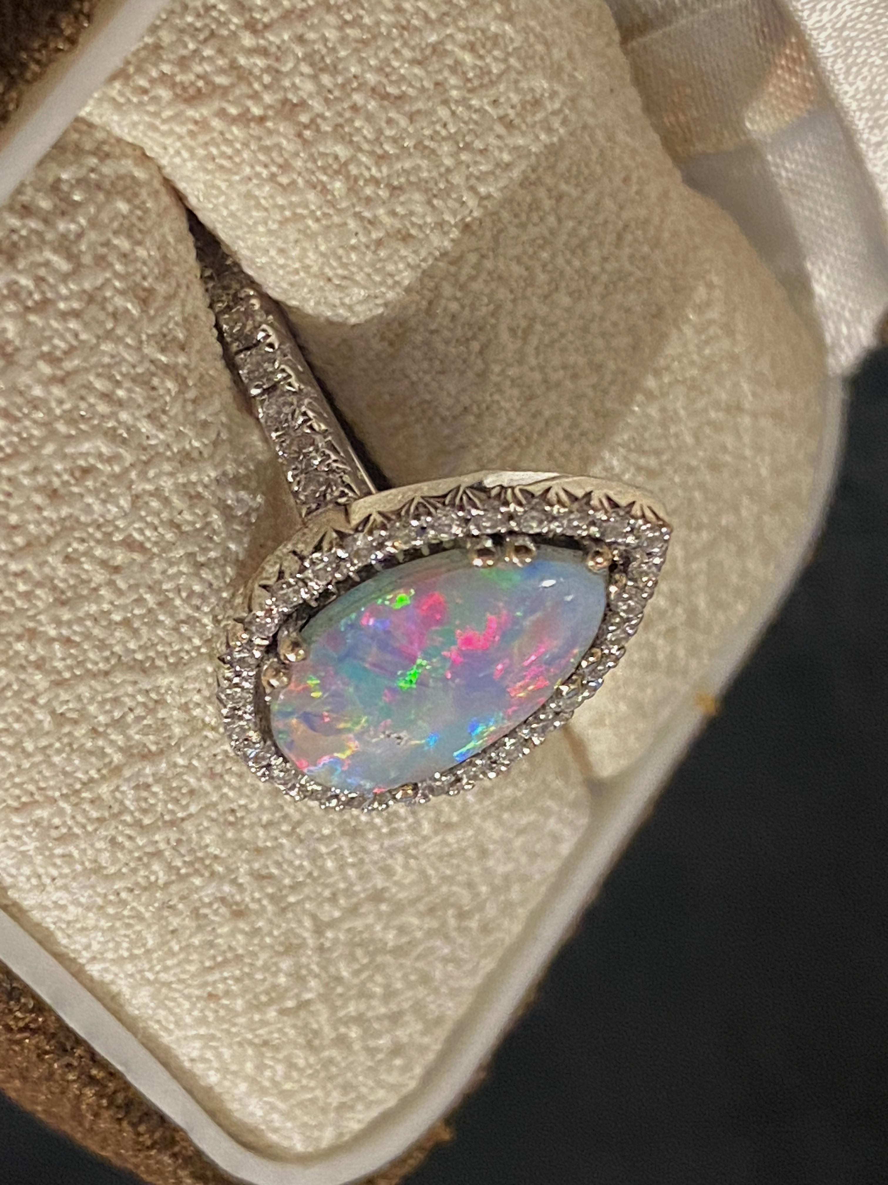 Women's 2.50ct Pear Cut Australian Boulder Opal & Diamond (1.50ct) 18K White Gold Ring For Sale