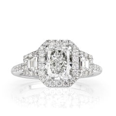 2.50ct Radiant Cut Diamond Engagement Ring