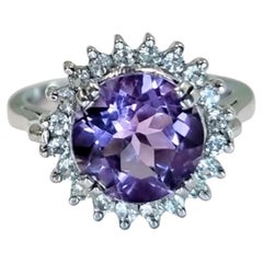 Bague de déclaration Améthyste violette naturelle ronde de 2,50ct
