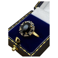 2,50 Karat Saphir & Diamant Cluster-Ring in Blumenform aus 9 Karat Gelbgold, ca. 1970er Jahre