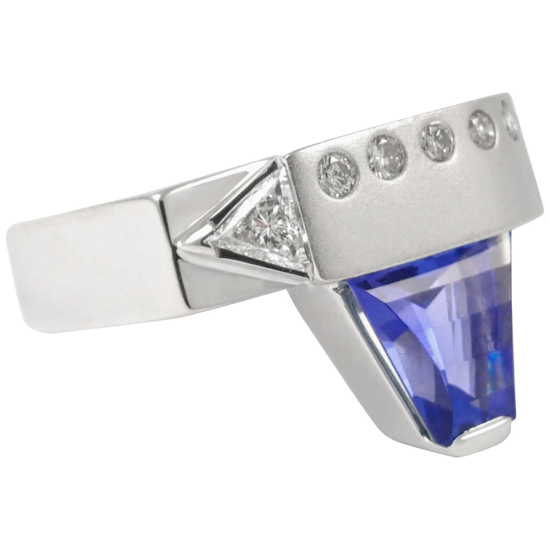 2.50Ct Tanzanite and Diamond 18K Ring Contemporary Modern by Cornelis Hollander For Sale
