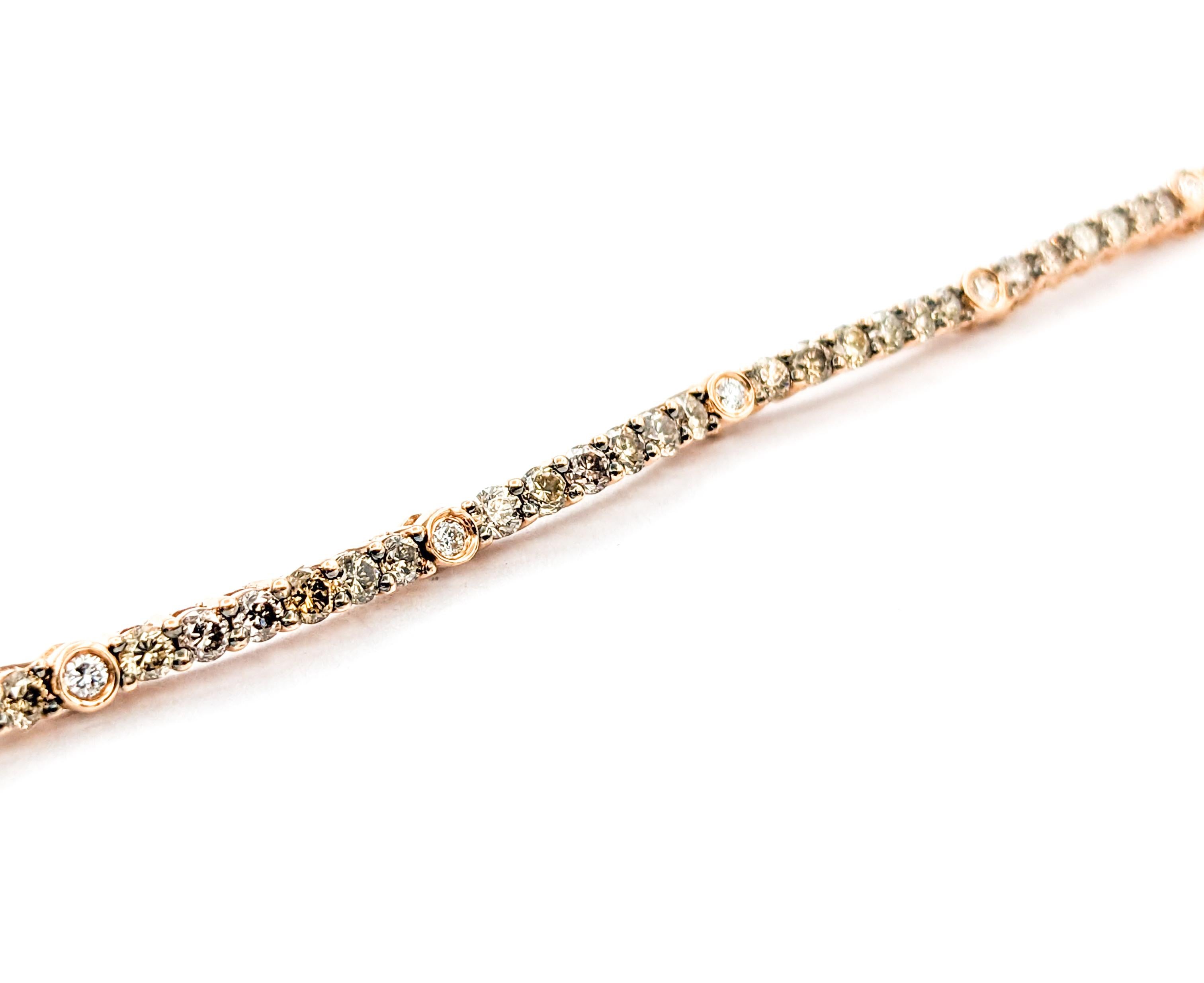 Taille ronde Bracelet LeVian en or rose avec 2,50ctw de diamants en vente