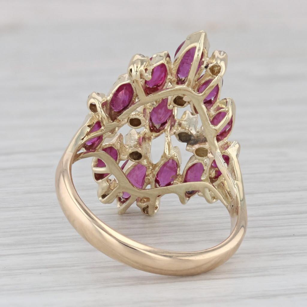 Taille Marquise Bague cocktail en or jaune 14 carats avec diamants et rubis de 2,50 carats, taille 6,25 en vente