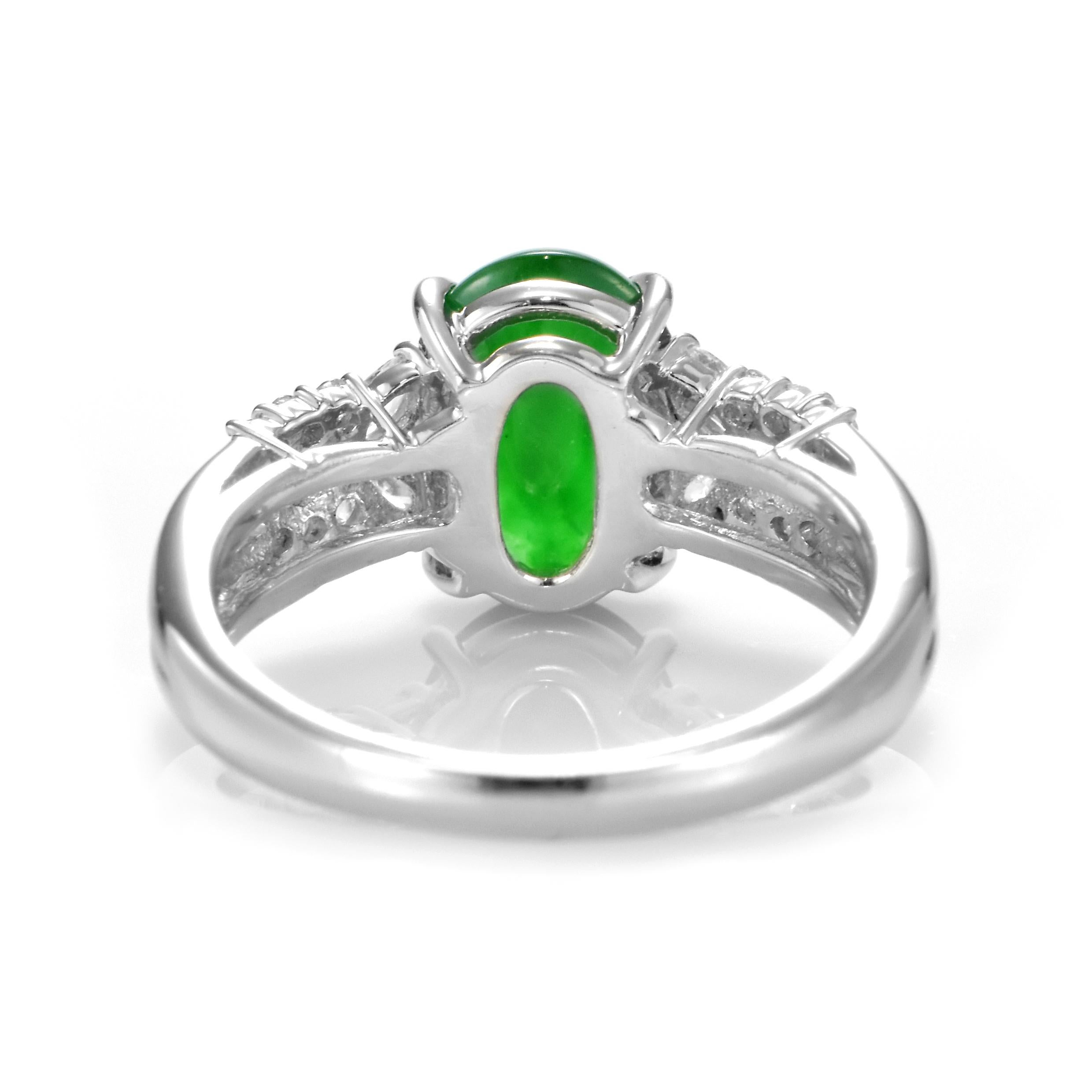 2.51 Carat Natural Type A Jade and Diamond Halo Ring Made in Platinum For Sale 4