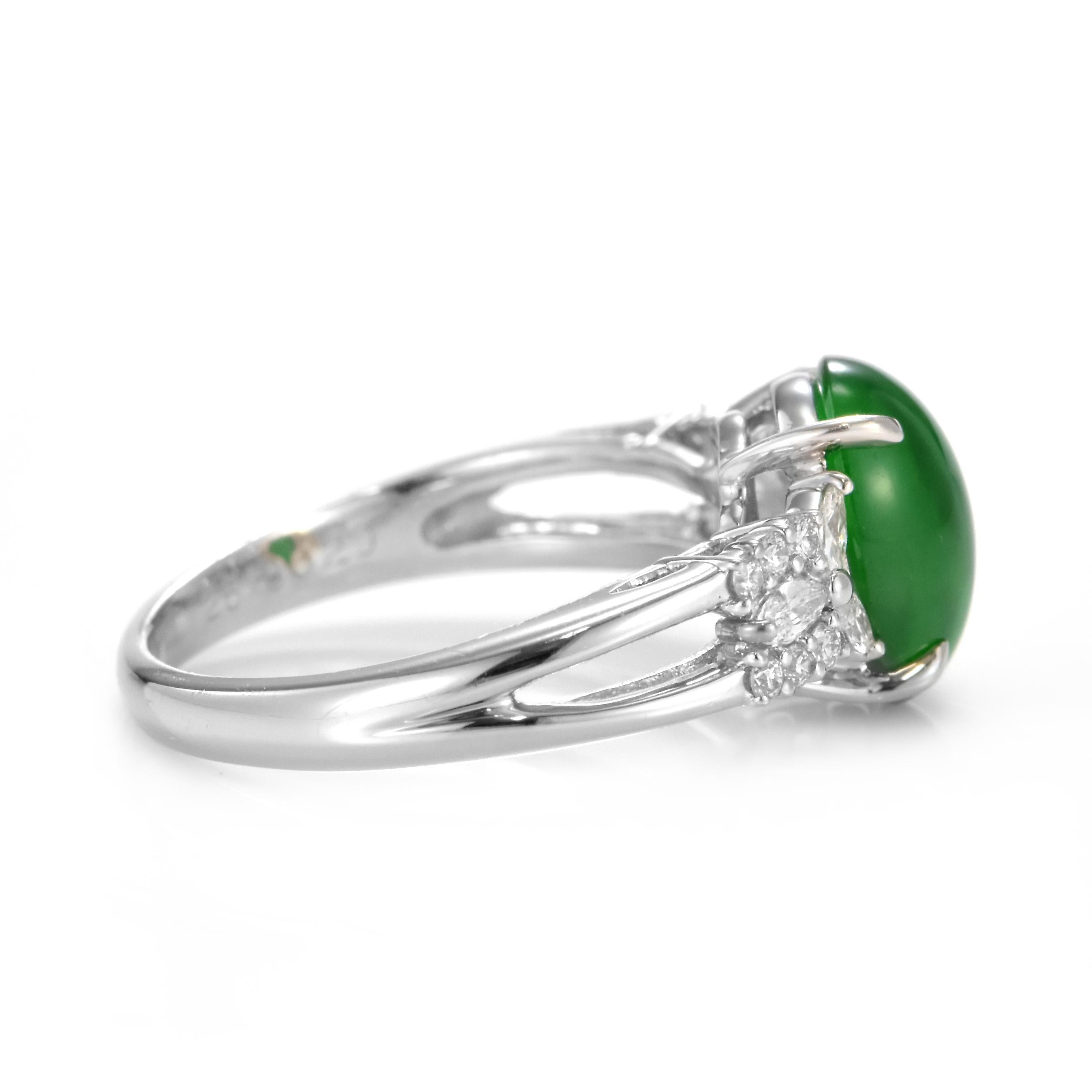 2.51 Carat Natural Type A Jade and Diamond Halo Ring Made in Platinum For Sale 5