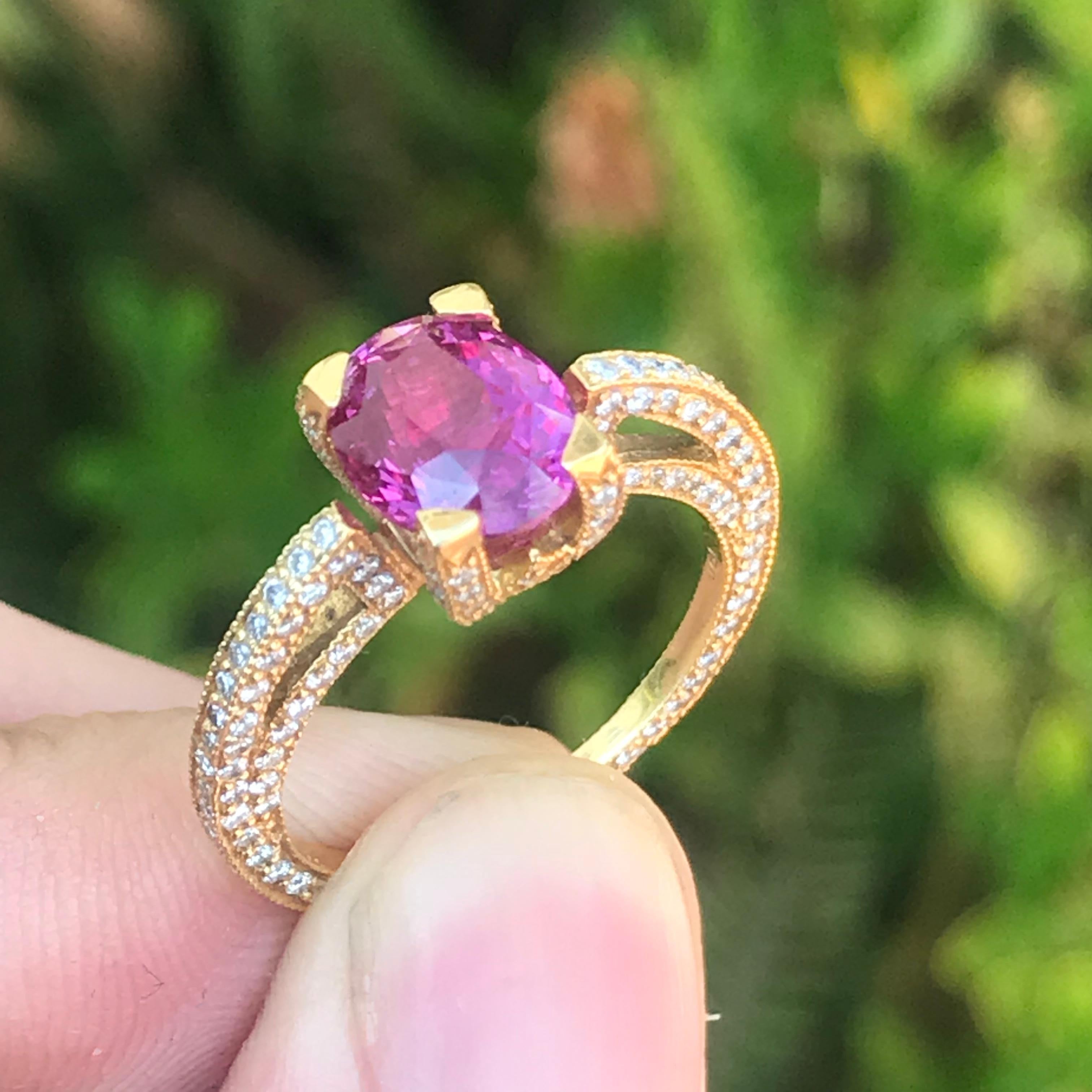 2.51 Carat Oval Natural Fancy Pink Sapphire and Diamond 18 Karat Gold Ring In New Condition For Sale In West Hollywood, CA