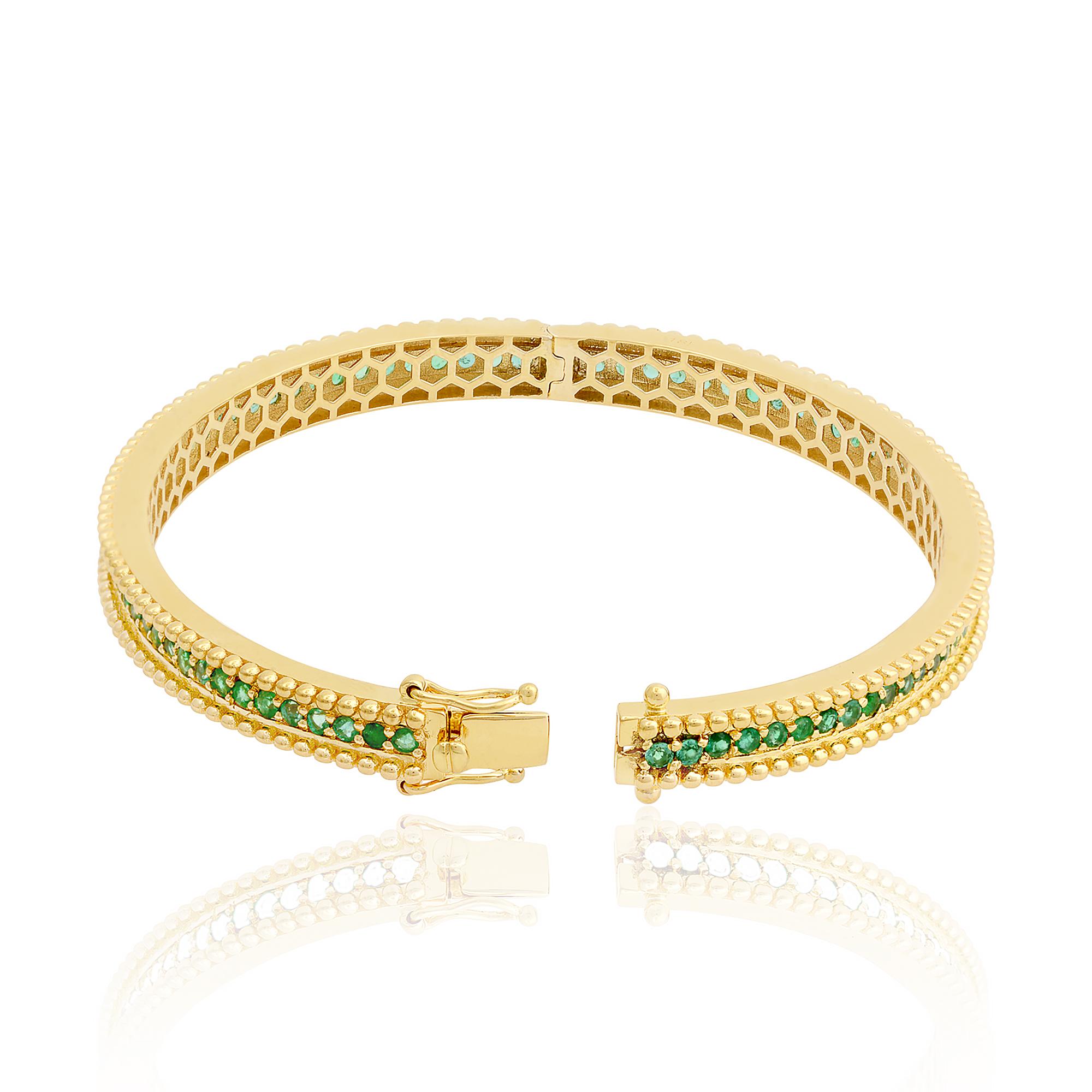 Round Cut 2.51 Carat Natural Emerald Gemstone Bracelet 18 Karat Yellow Gold Fine Jewelry For Sale