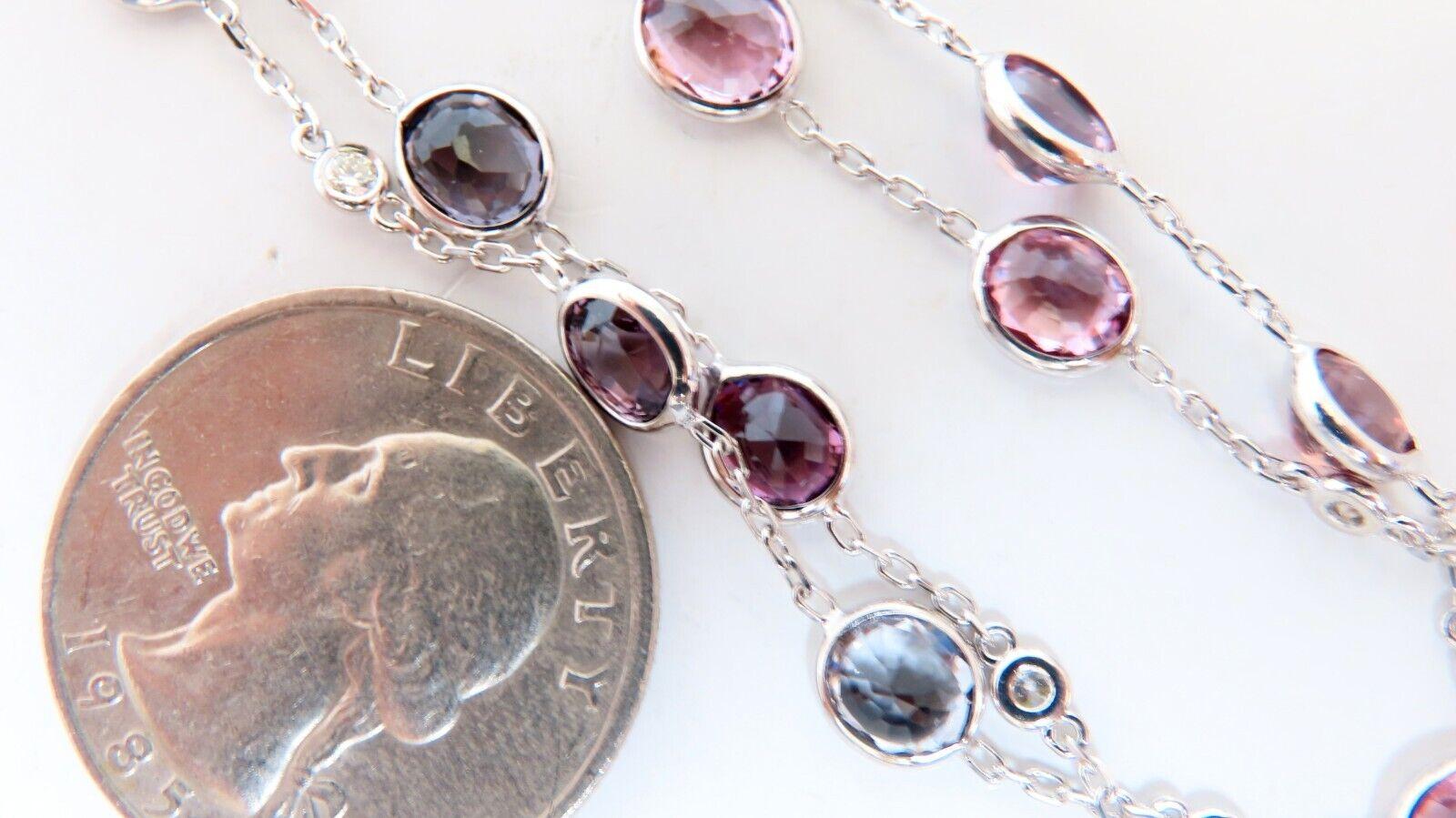 Taglio ovale 25,10 carati di spinello naturale multicolore con diamanti, collana da 25 pollici in oro 14kt in vendita
