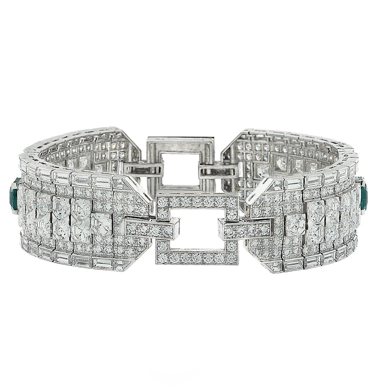 Modern 25.12 Carat Ascher Cut Diamond & Emerald Bracelet For Sale