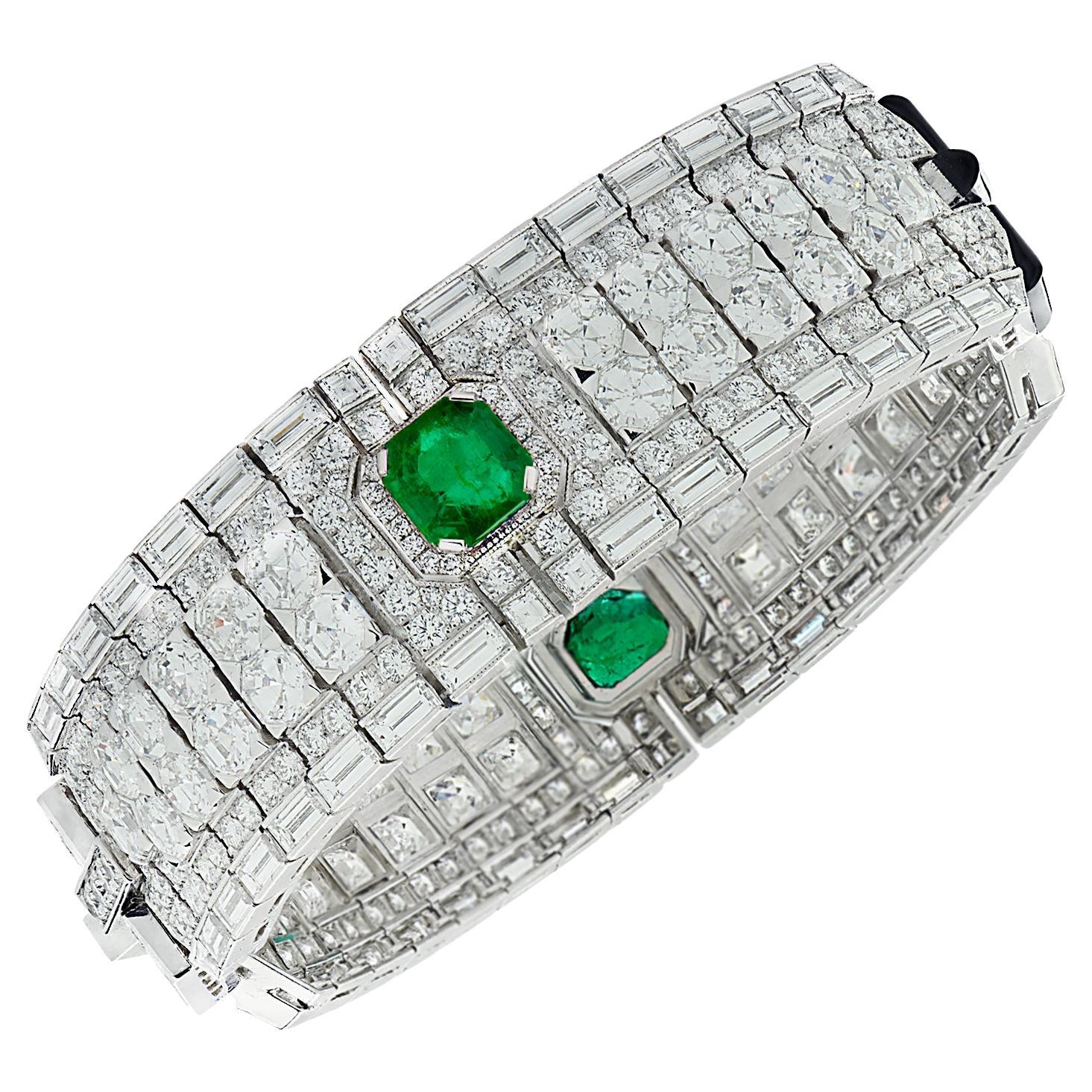 25.12 Carat Ascher Cut Diamond & Emerald Bracelet For Sale
